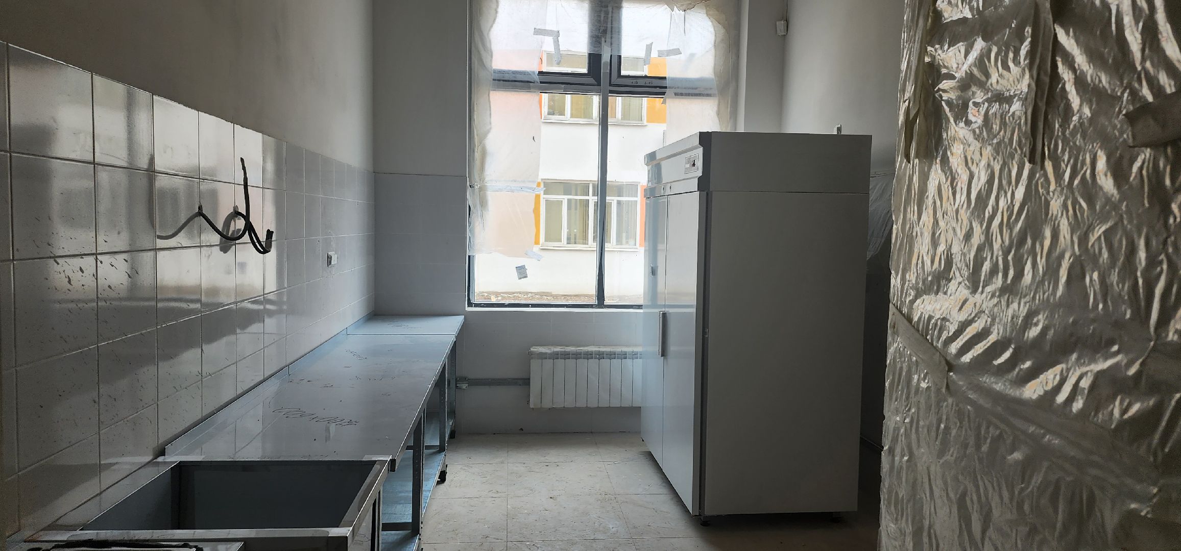 долгопрудный, гимназия 13, строительство, пристройка на 300 мест, детские игровые площадки,  пищеблок,