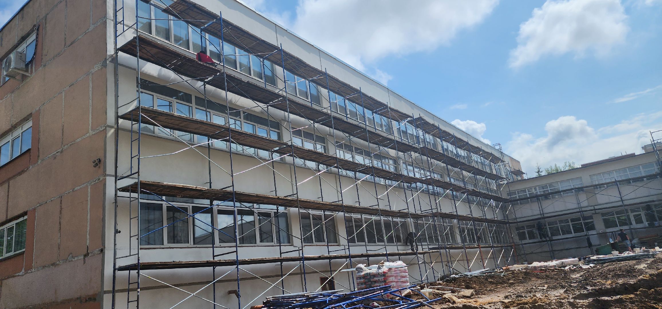 долгопрудный, гимназия 13, строительство, пристройка на 300 мест, детские игровые площадки,  пищеблок,