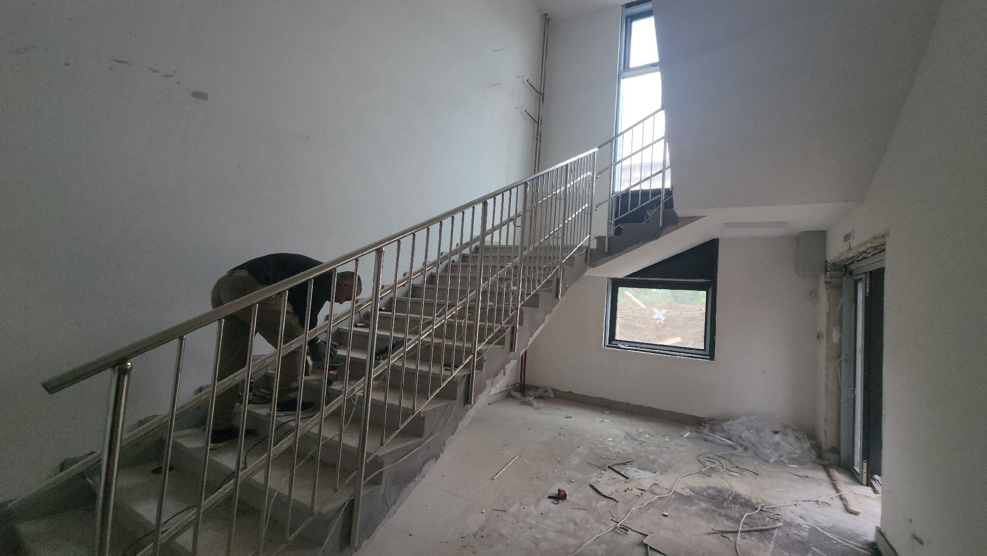 долгопрудный, гимназия 13, строительство, пристройка на 300 мест, детские игровые площадки,  пищеблок,