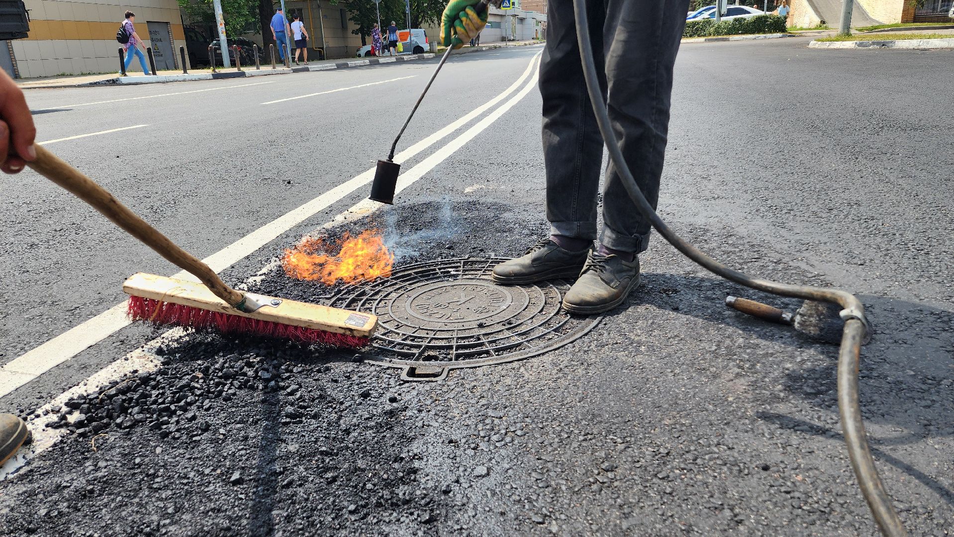 дороги, подмосковье, ремонт, капремонт, дорожная служба, разметка, люк , канализационные колодцы, домодедово,