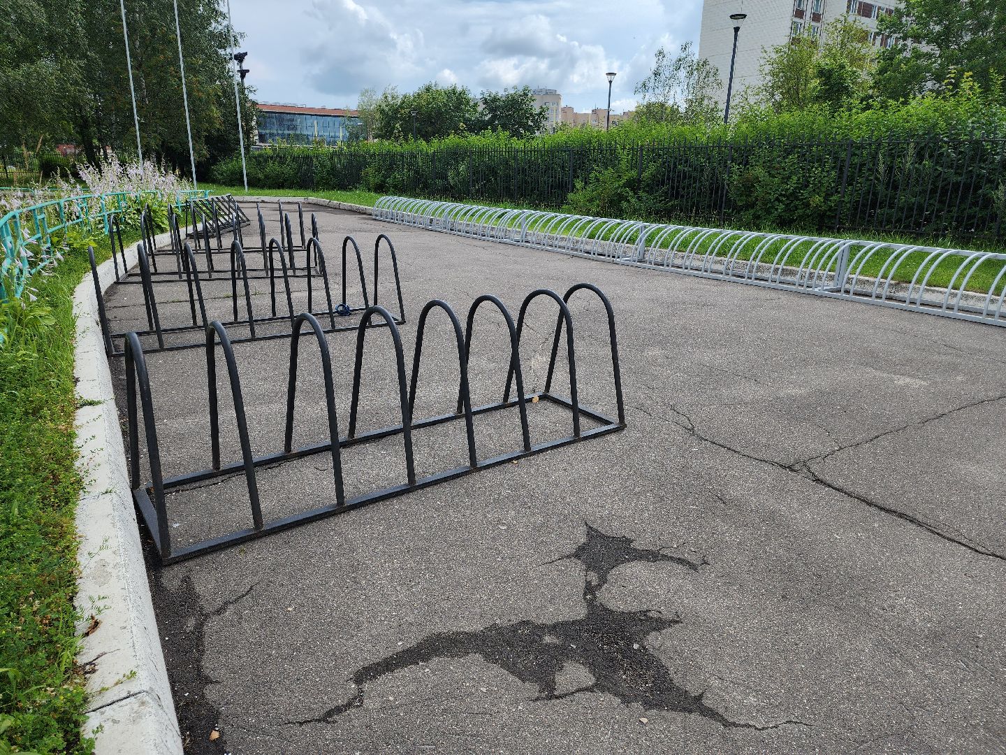 Черноголовка, Образование, Стоянка велосипедов,