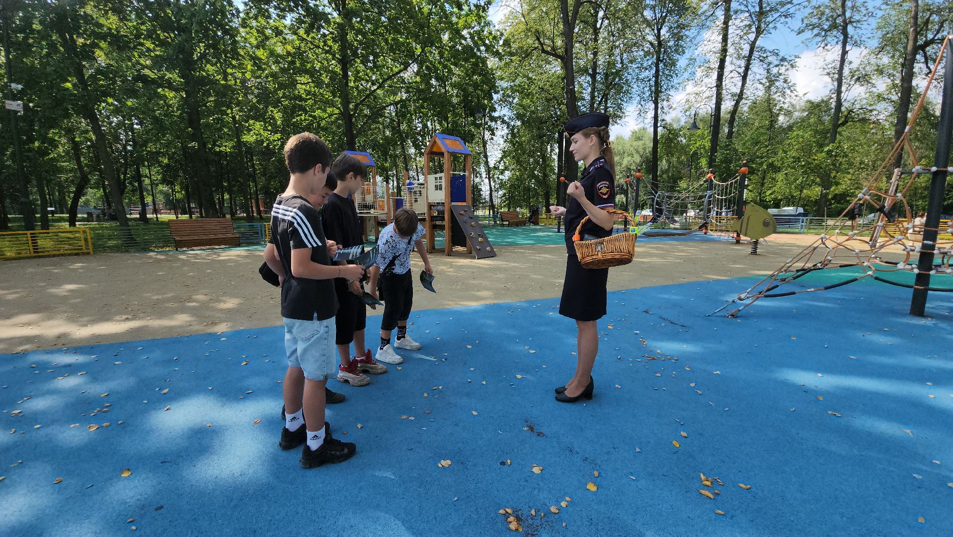 световозвращатели, светоотражающие элементы, Лобня , Госавтоинспекция ,