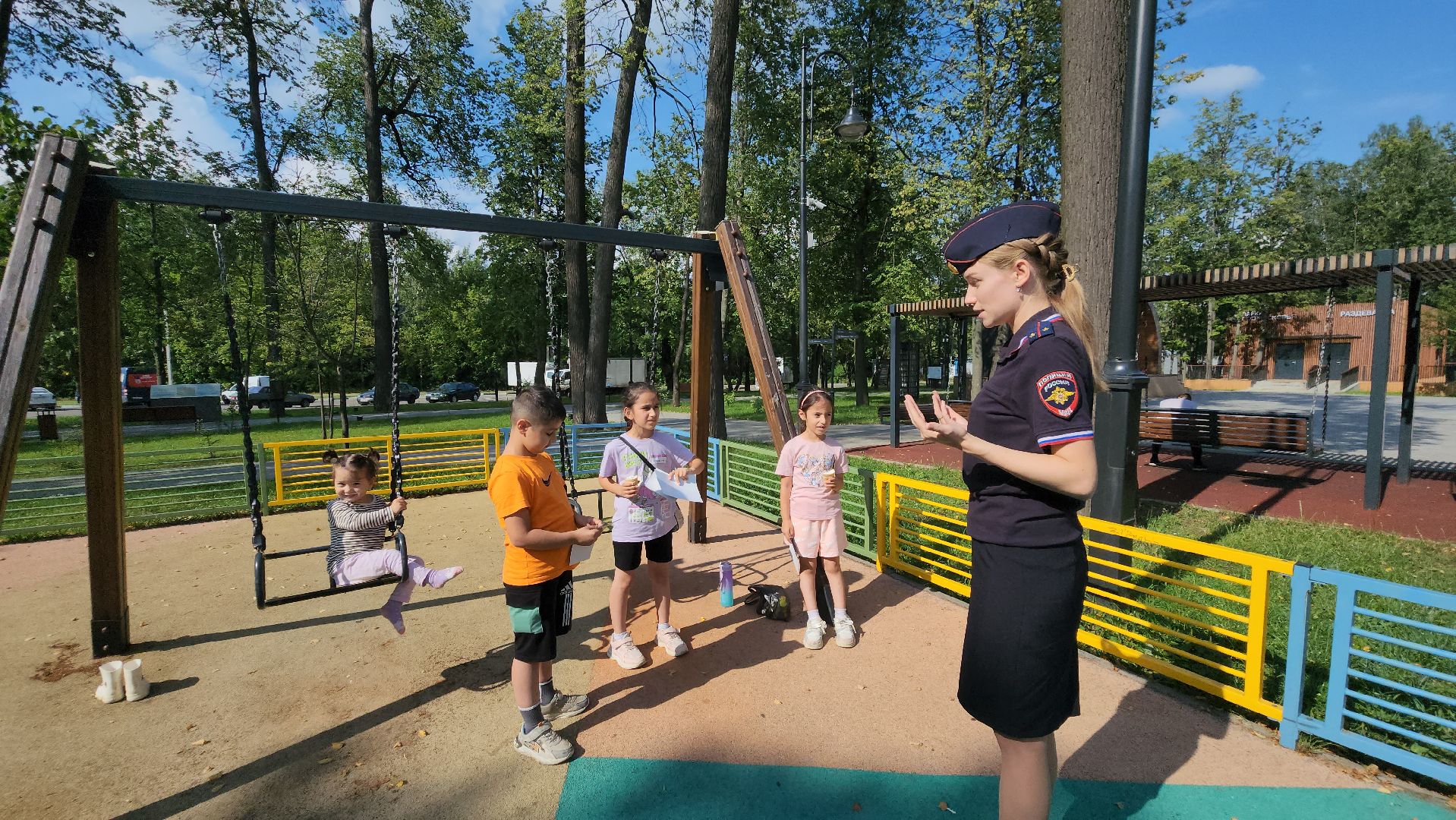 световозвращатели, светоотражающие элементы, Лобня , Госавтоинспекция ,