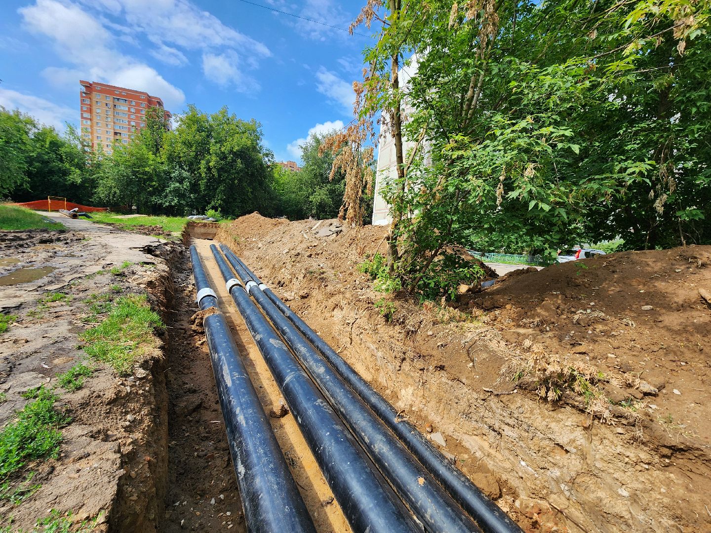 чехов, вишневый бульвар, теплосети, капремонт, реконструкция, укладка новых труб, уникальная изоляция труб, теплоснабжение, горячее водоснабжение, госпрограмма московской области, развитие инженерной инфраструктуры,