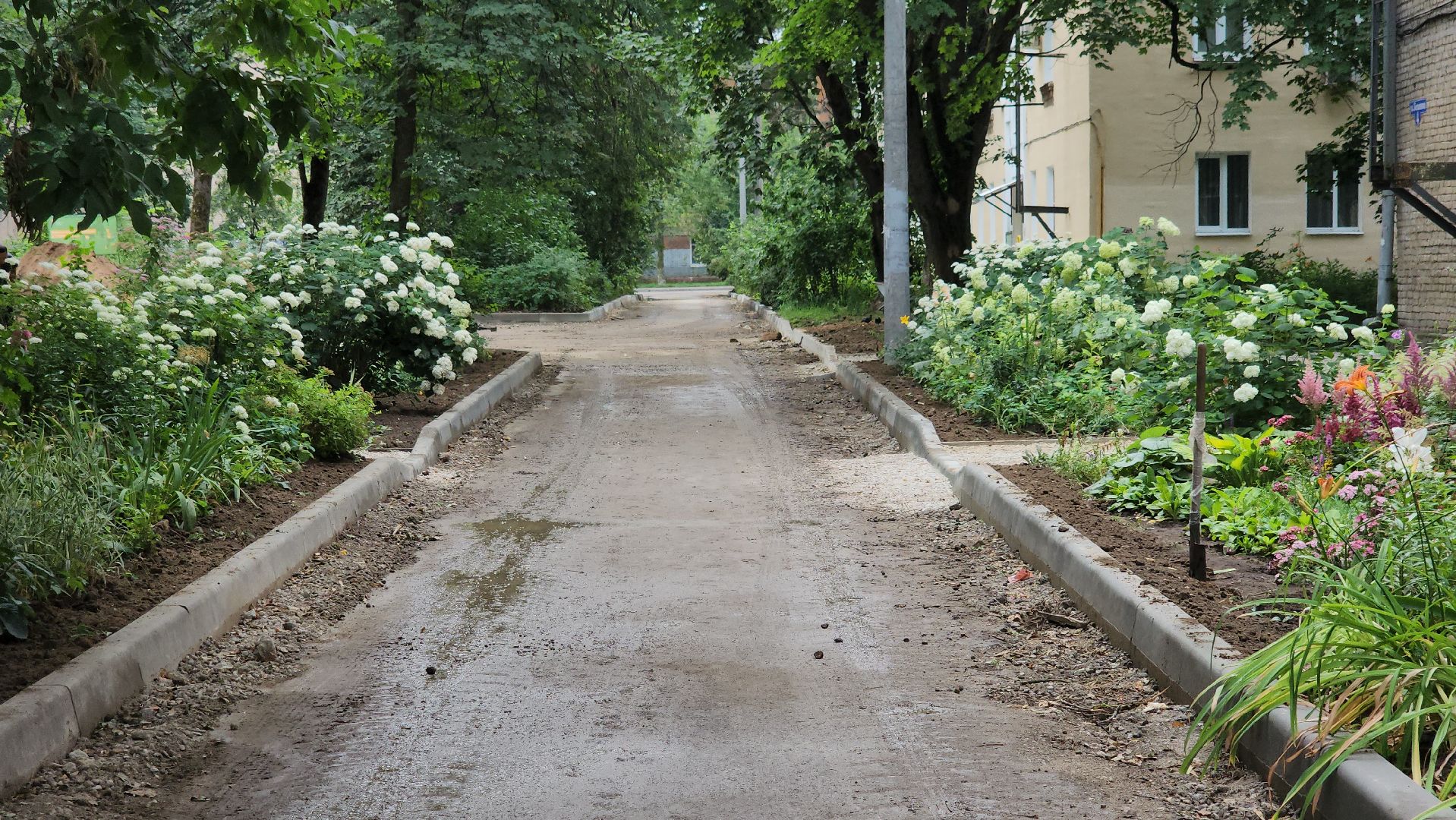 щёлково, новые дорожки, благоустройство двора, монино,