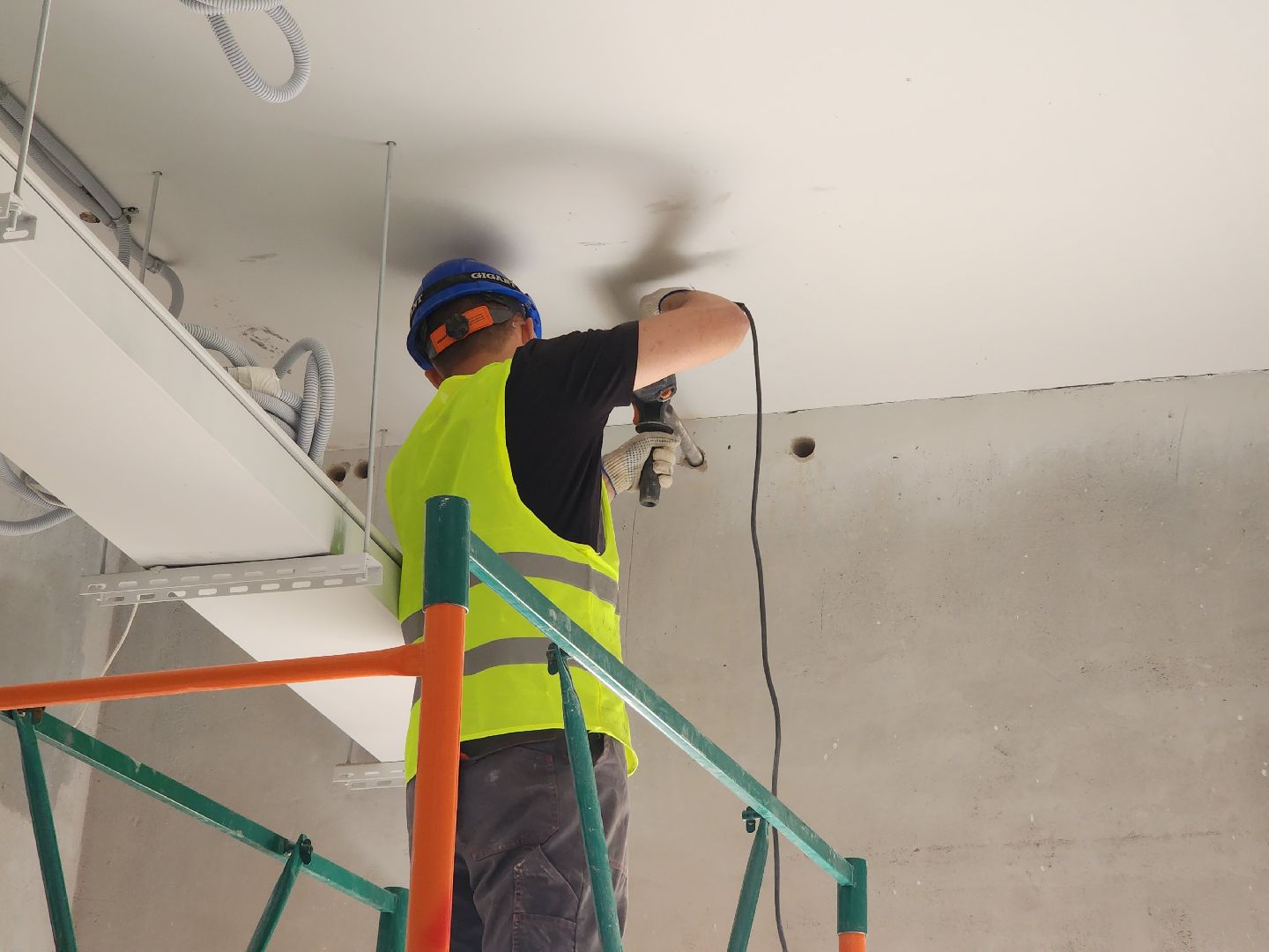 солнечногорск, образование , строительство , гимназия , жители ,