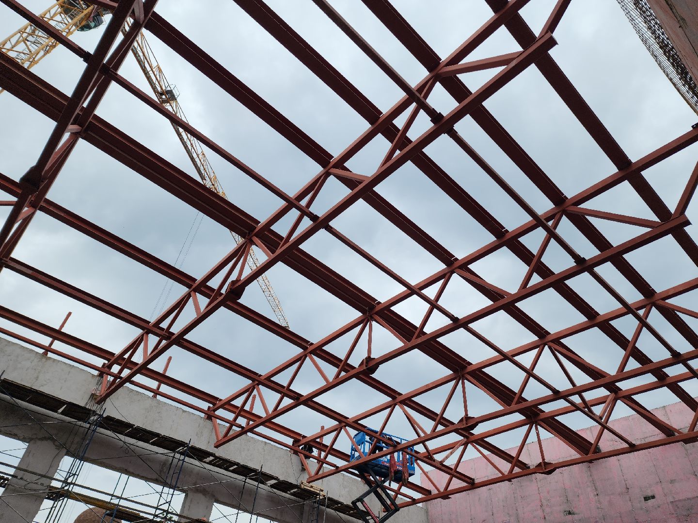 солнечногорск, образование , строительство , гимназия , жители ,