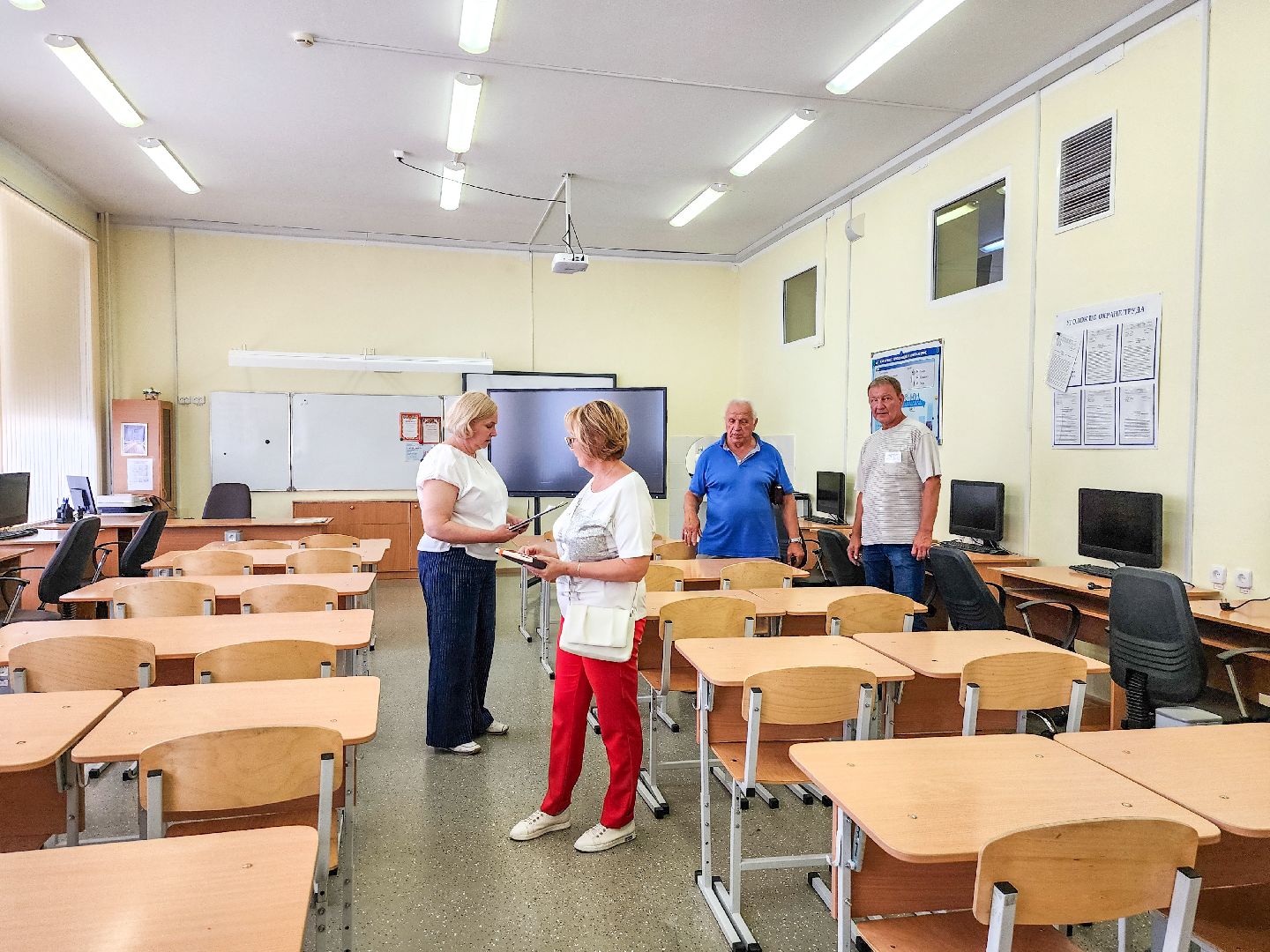 Подольск, Приемка школ, Новое оборудование, учебный год, пдд в школе,