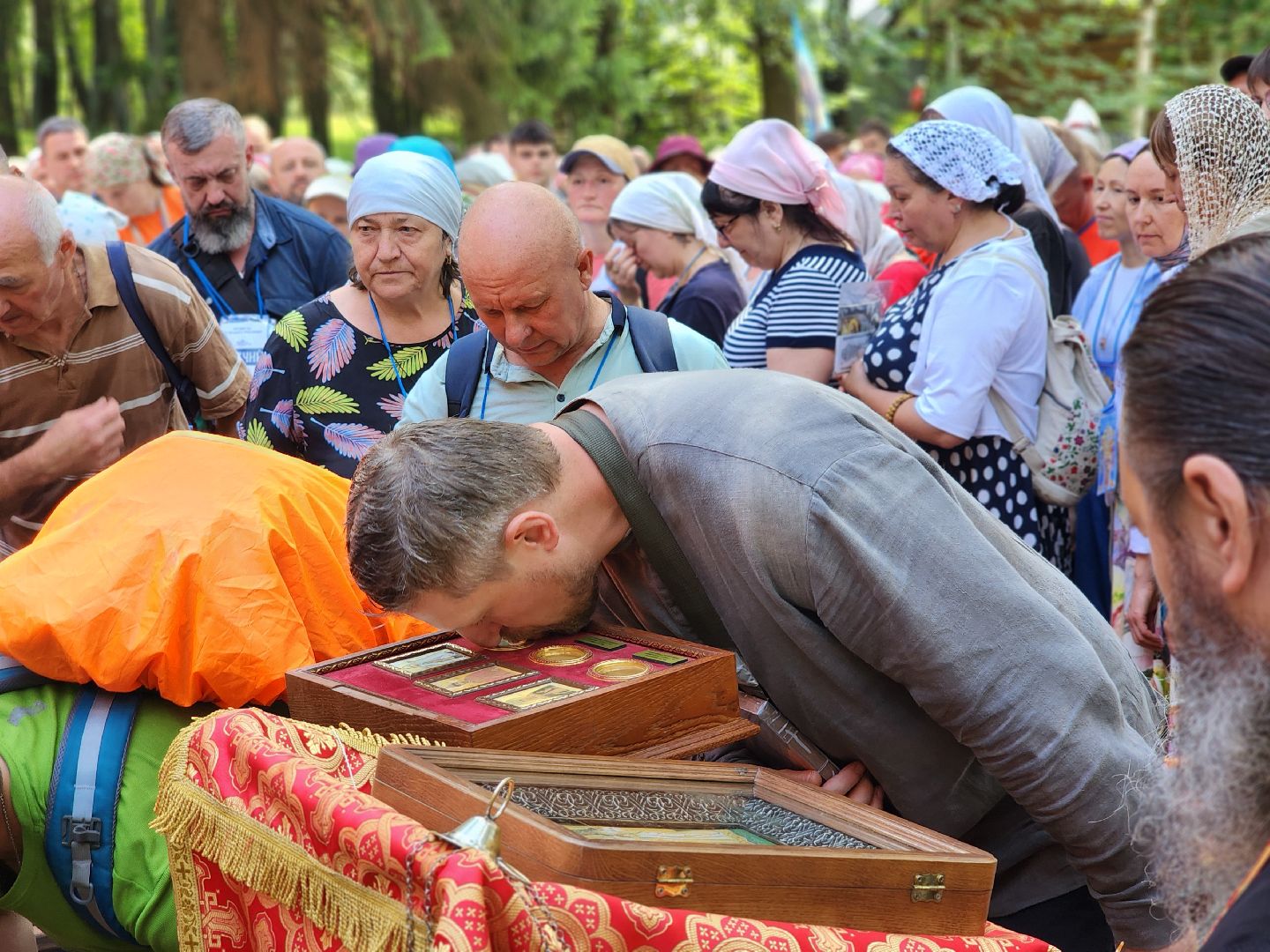 от государя к преподобному, крестный ход, троице-сергиева лавра,  покровский монастырь, мураново, обретение мощей, летний сергий, хотьково, сергиев посад,
