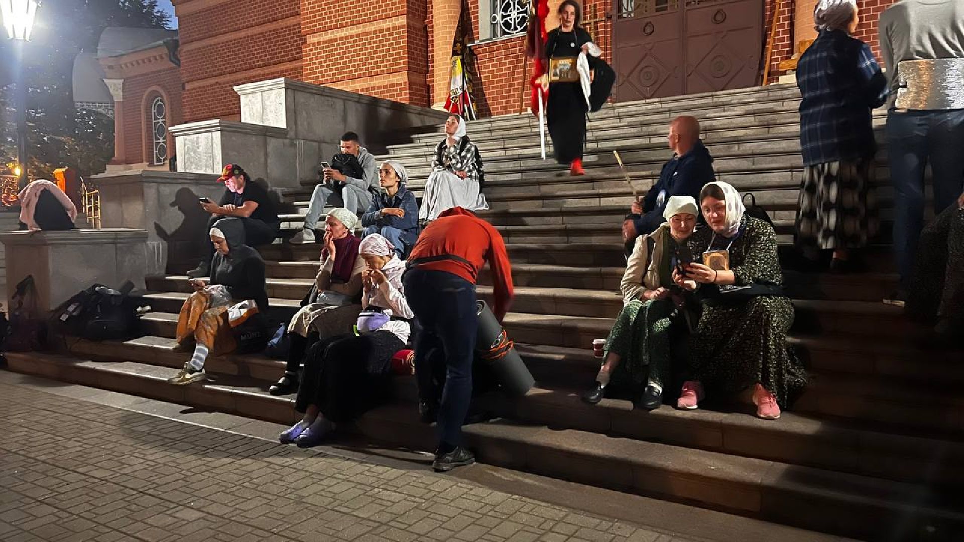 от государя к преподобному, крестный ход, троице-сергиева лавра,  покровский монастырь, мураново, обретение мощей, летний сергий, хотьково, сергиев посад,