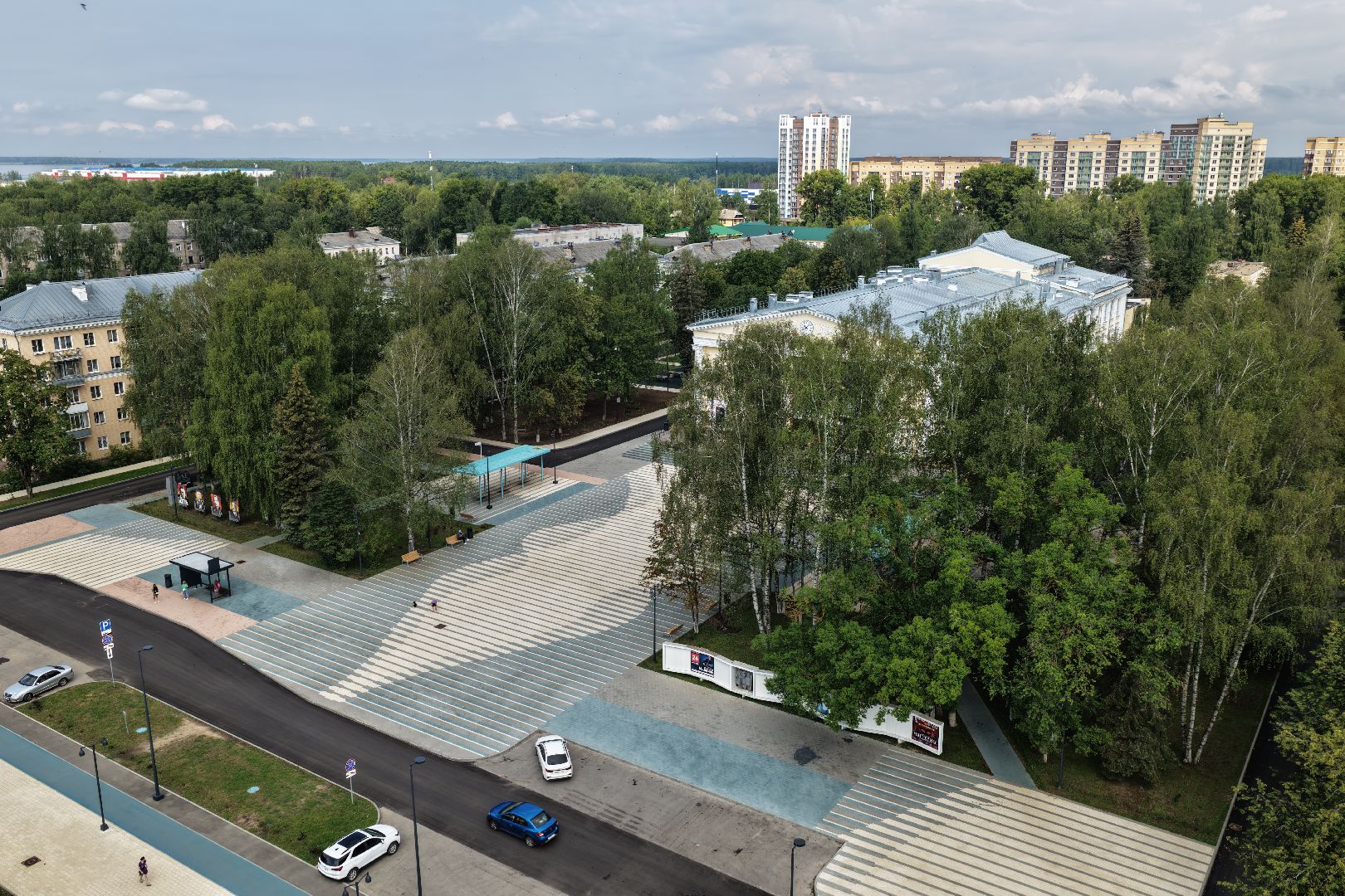 видео с коптера, пешеходная зона дубна, благоустройство центральной улицы дубна,