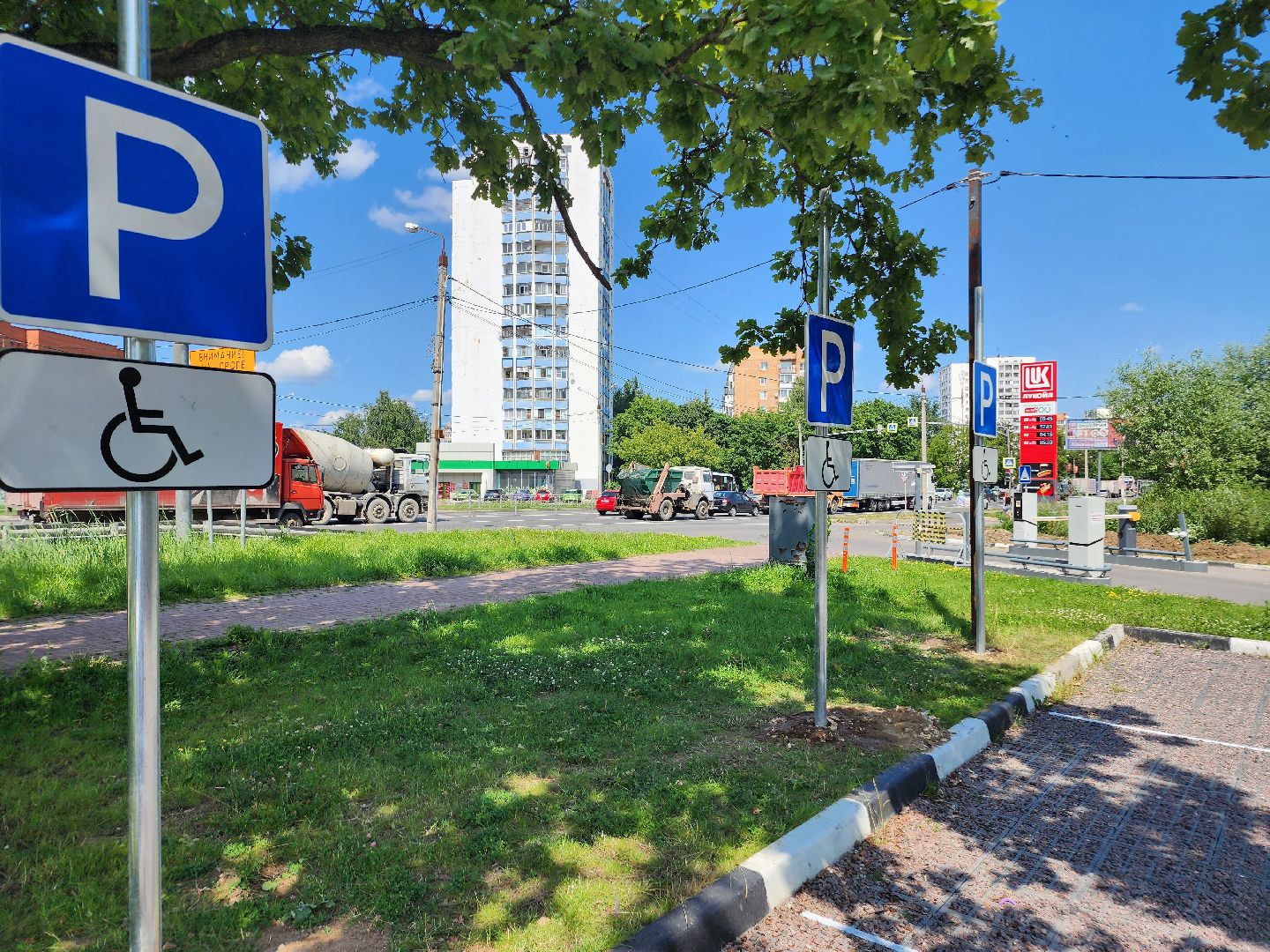 фрязино, лесопарк, парковка для инвалидов, благоустройство,