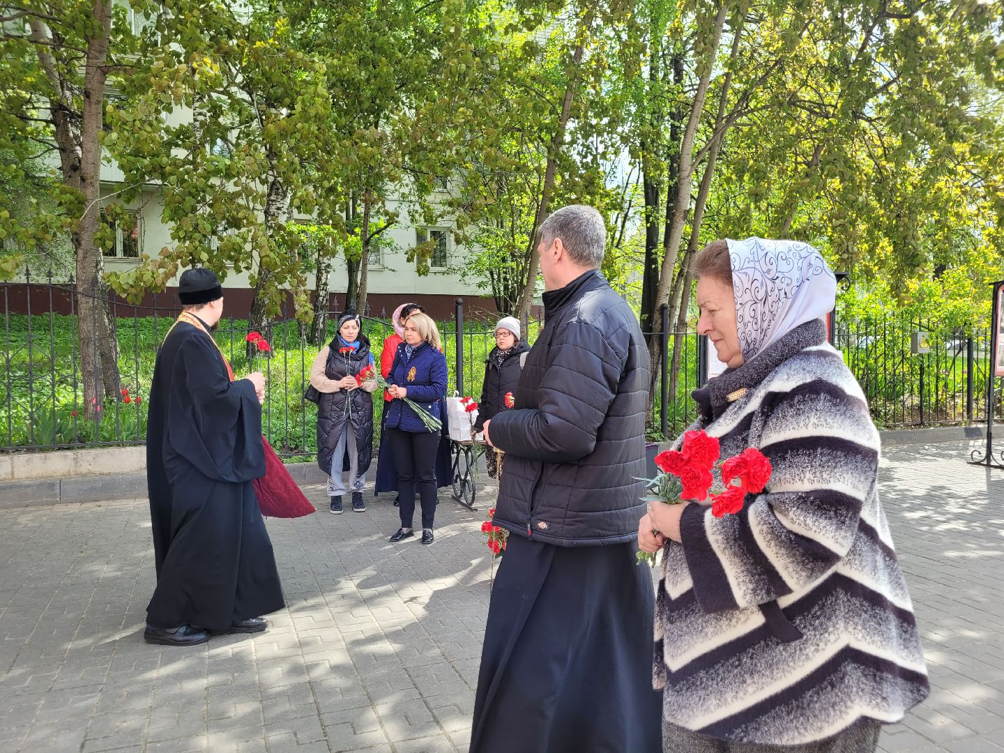 возложение, день победы, дань памяти, ленинский округ, видное, храм,