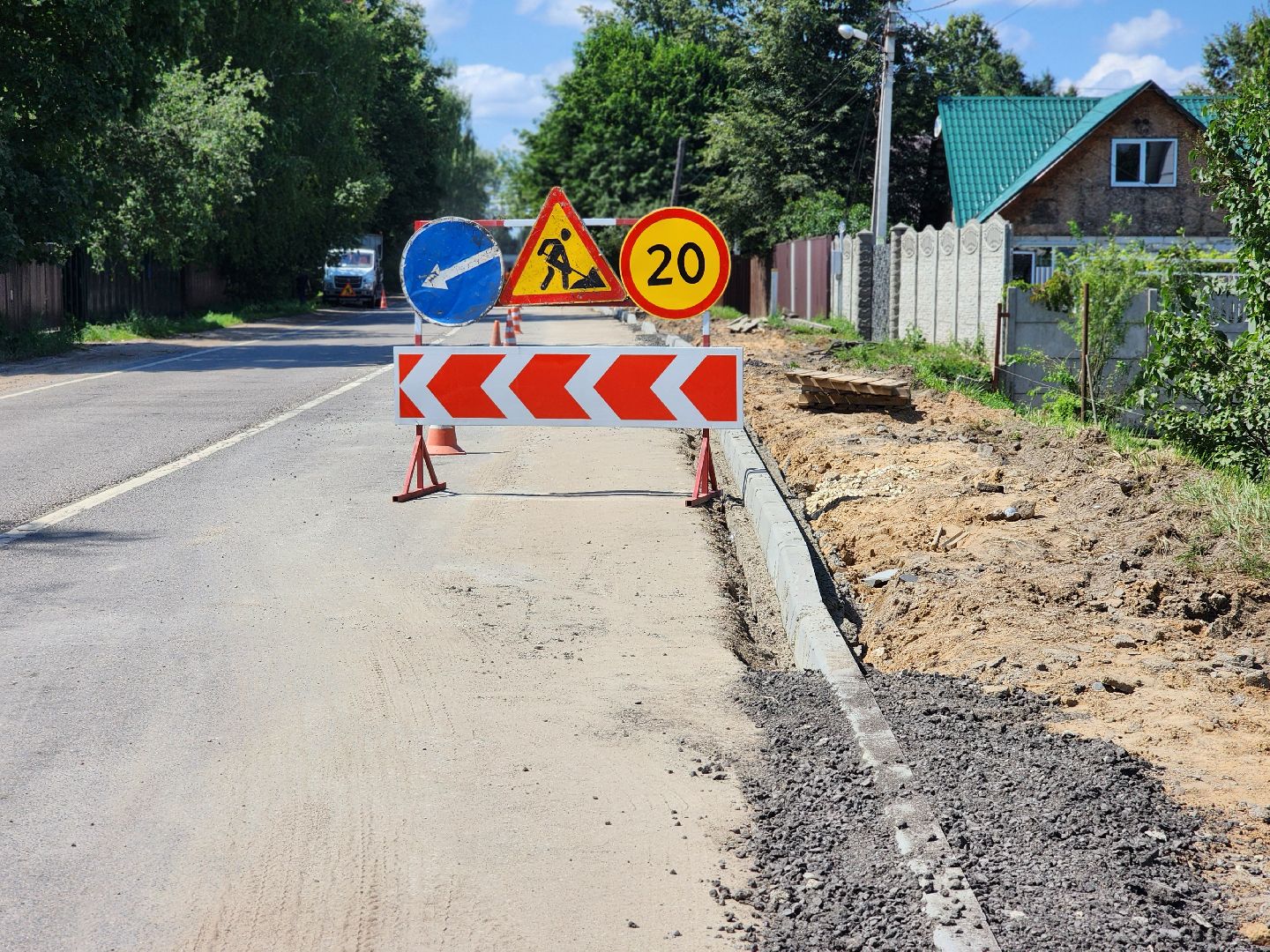 софрино, улица тютчева, ремонт дороги, новый тротуар,