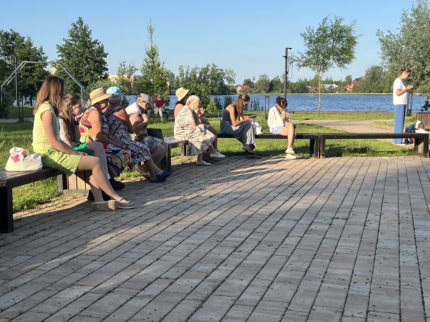 талдомский городской округ, запрудня, Поэт Олег анофриев, Солнечный берег,