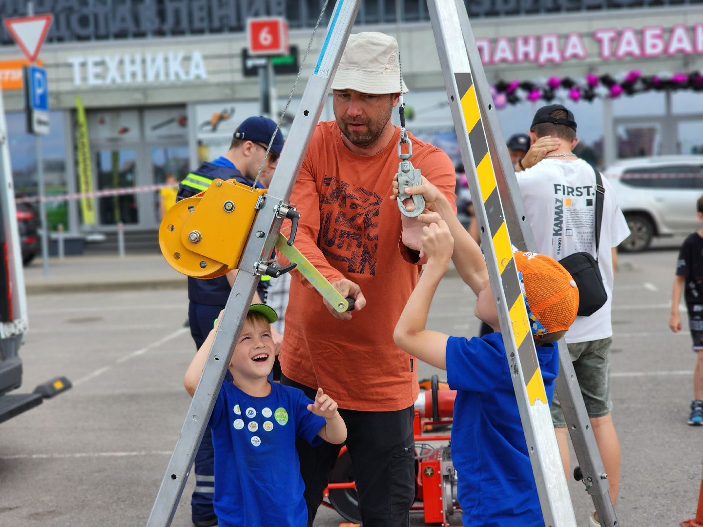 пушкино, пушкинский городской округ, пушкино парк, мчс, пушкинский аварийно-спасательный отряд, пожарная охрана,  пожарные приключение, пушкинское умвд,