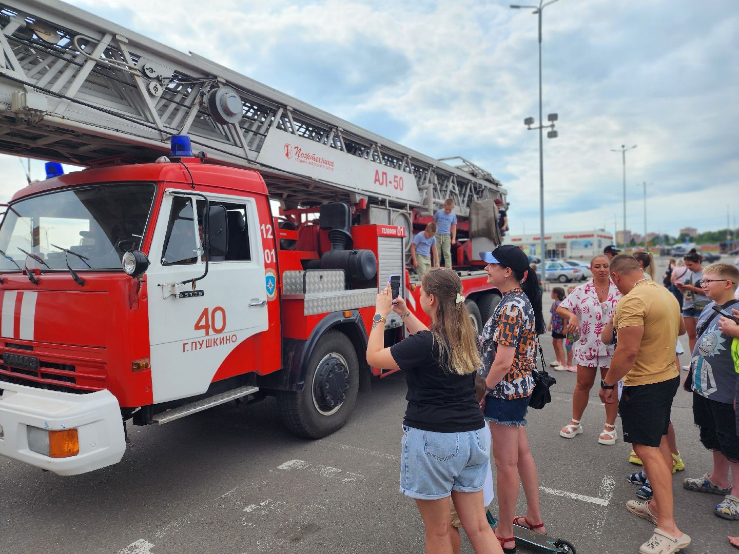 пушкино, пушкинский городской округ, пушкино парк, мчс, пушкинский аварийно-спасательный отряд, пожарная охрана,  пожарные приключение, пушкинское умвд,