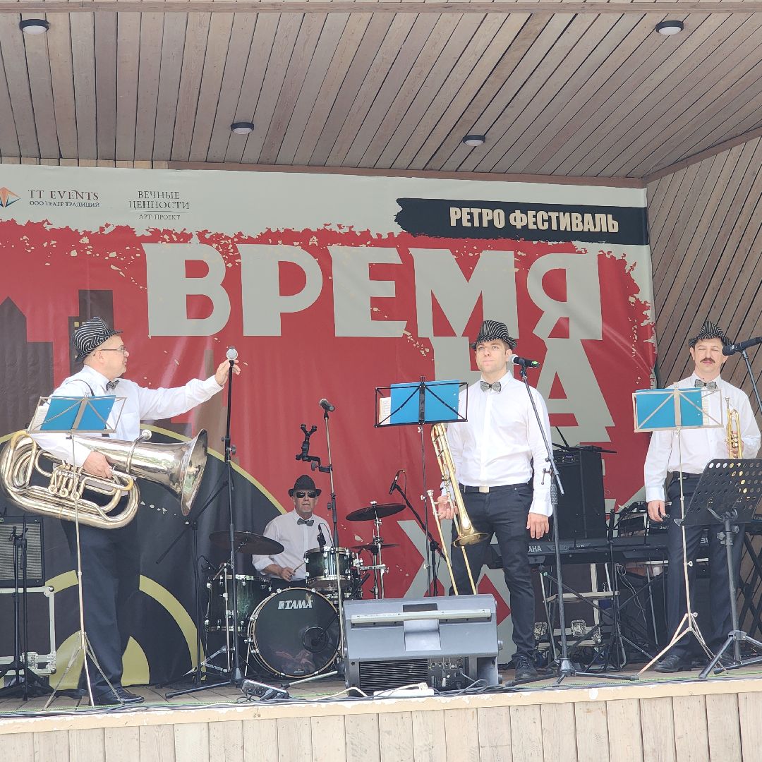 Туризм, История , Коллекции, Ретро-техника , Ретро-фестиваль ,