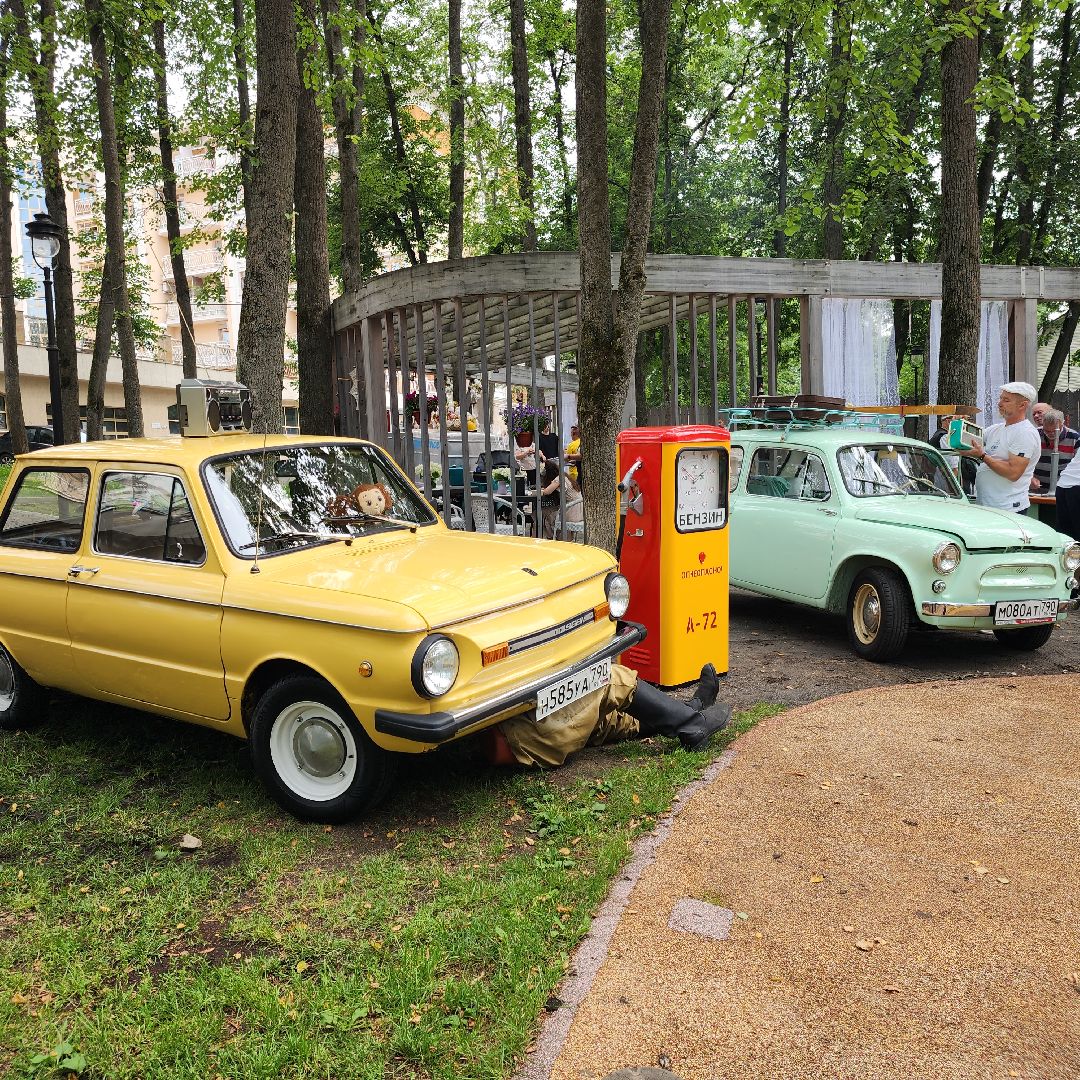 Туризм, История , Коллекции, Ретро-техника , Ретро-фестиваль ,