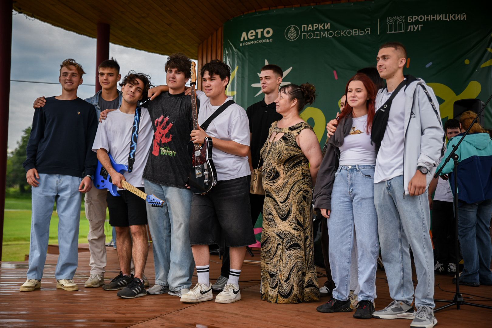 бронницы, ночь в парке бронницы, парк бронницкий луг, альтернативный рок в бронницах, бронницкие музыканты ,
