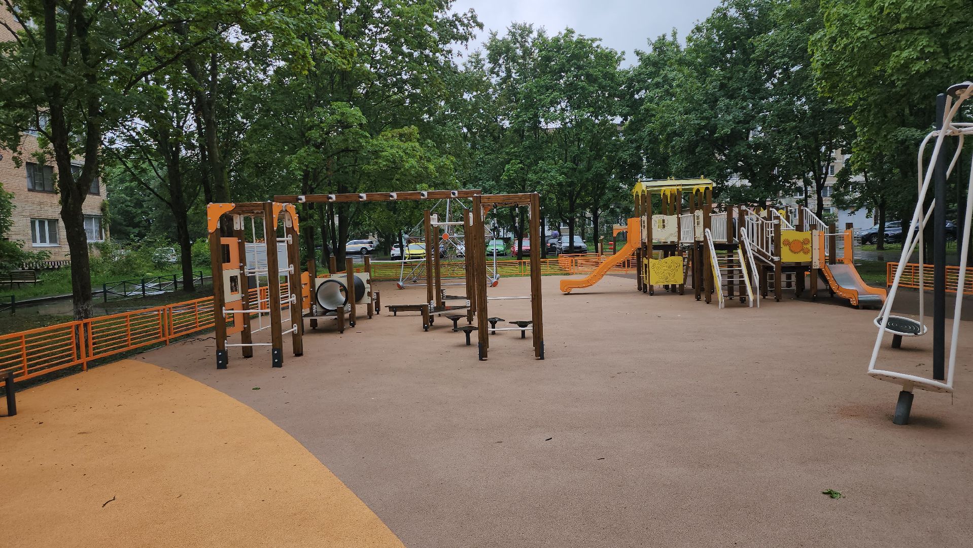 благоустройство двора, щёлково, новая площадка, медвежьи озера,