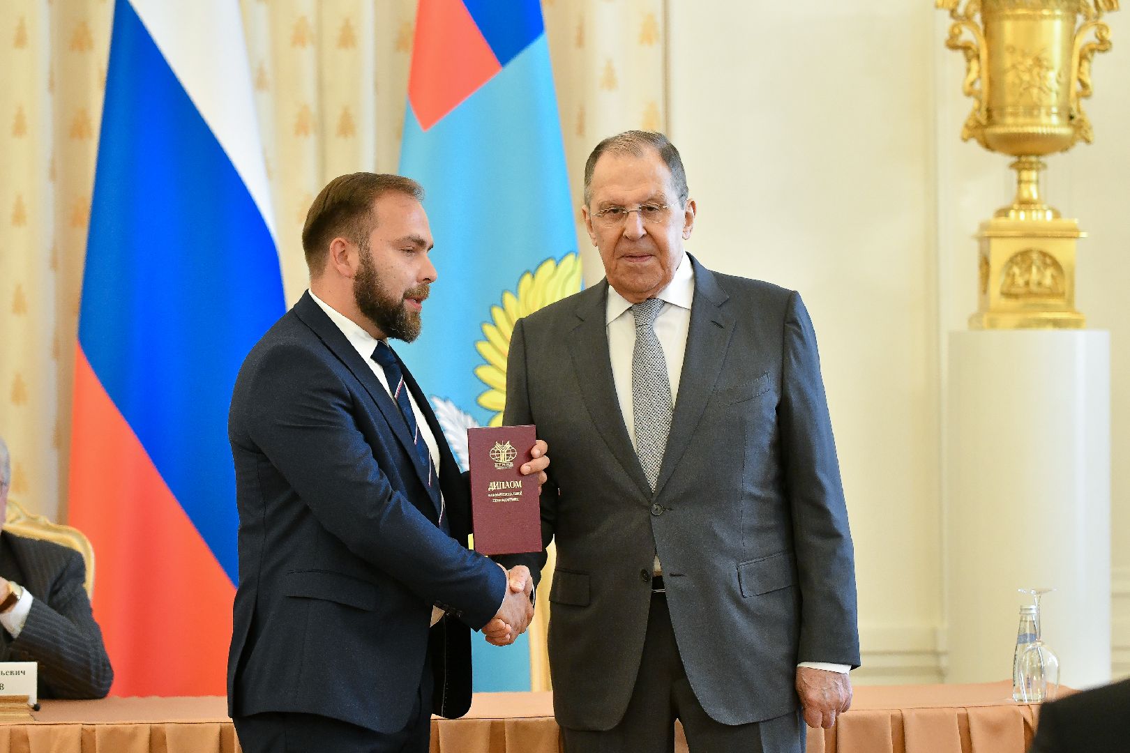 фрязино, ветеран сво, мгимо, вручение дипломов,