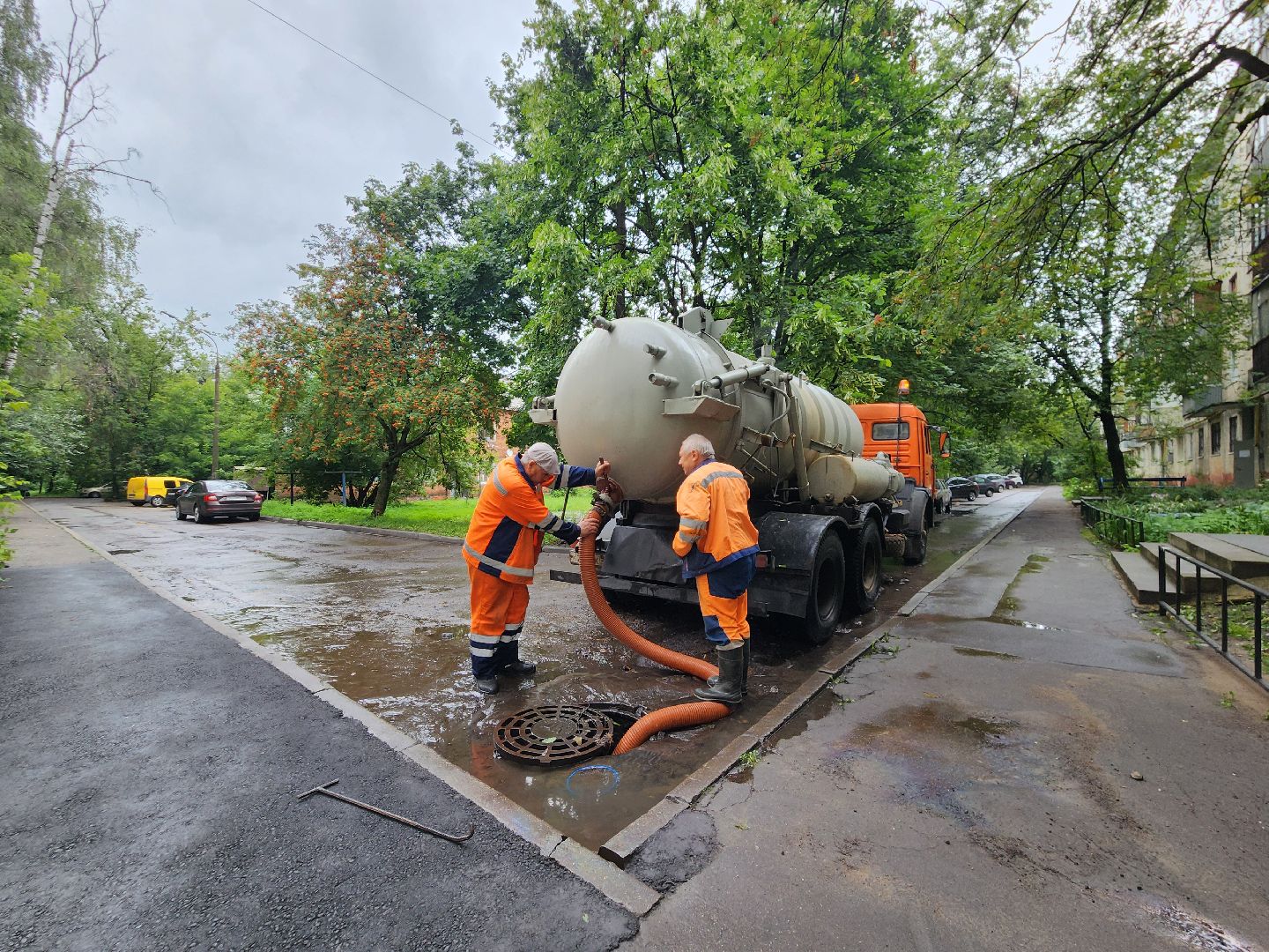 чп, подтопление, подтопление территории, мытищи,