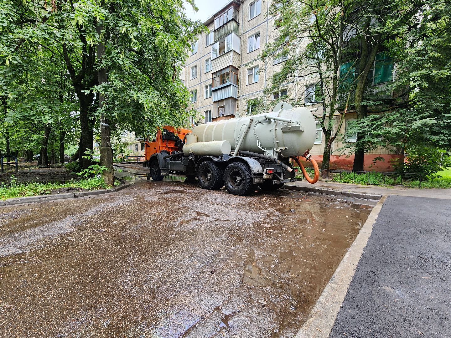 чп, подтопление, подтопление территории, мытищи,