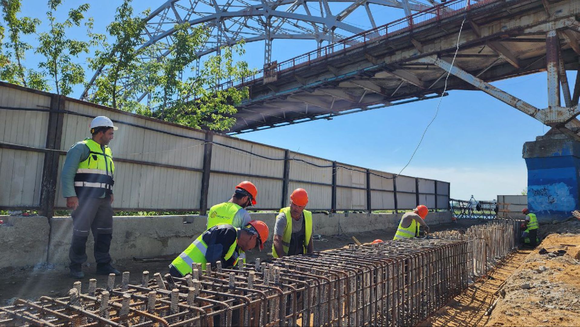 Дмитров, Рогачевский мост, Канал имени Москвы, Минтранс,