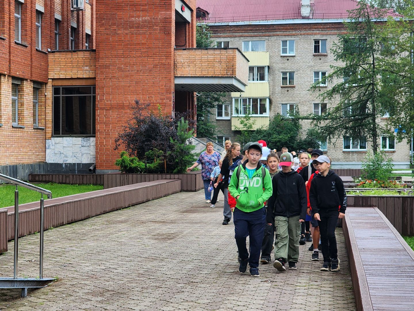 дубна, кино, летний лагерь при школе, кинопоказ, дубна инициатива, глава городского округа, администрация,