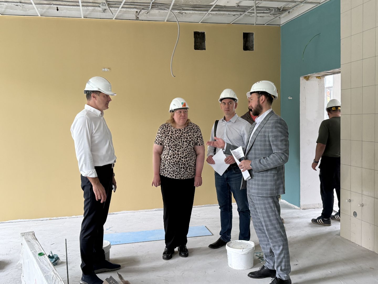 люберцы, гимназия 5, 1 сентября,капитальный  ремонт, глава округа,