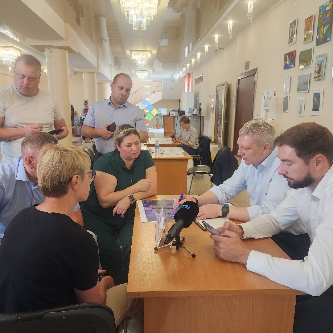 Общество , Выездная администрация , Личный прием в Ершове ,