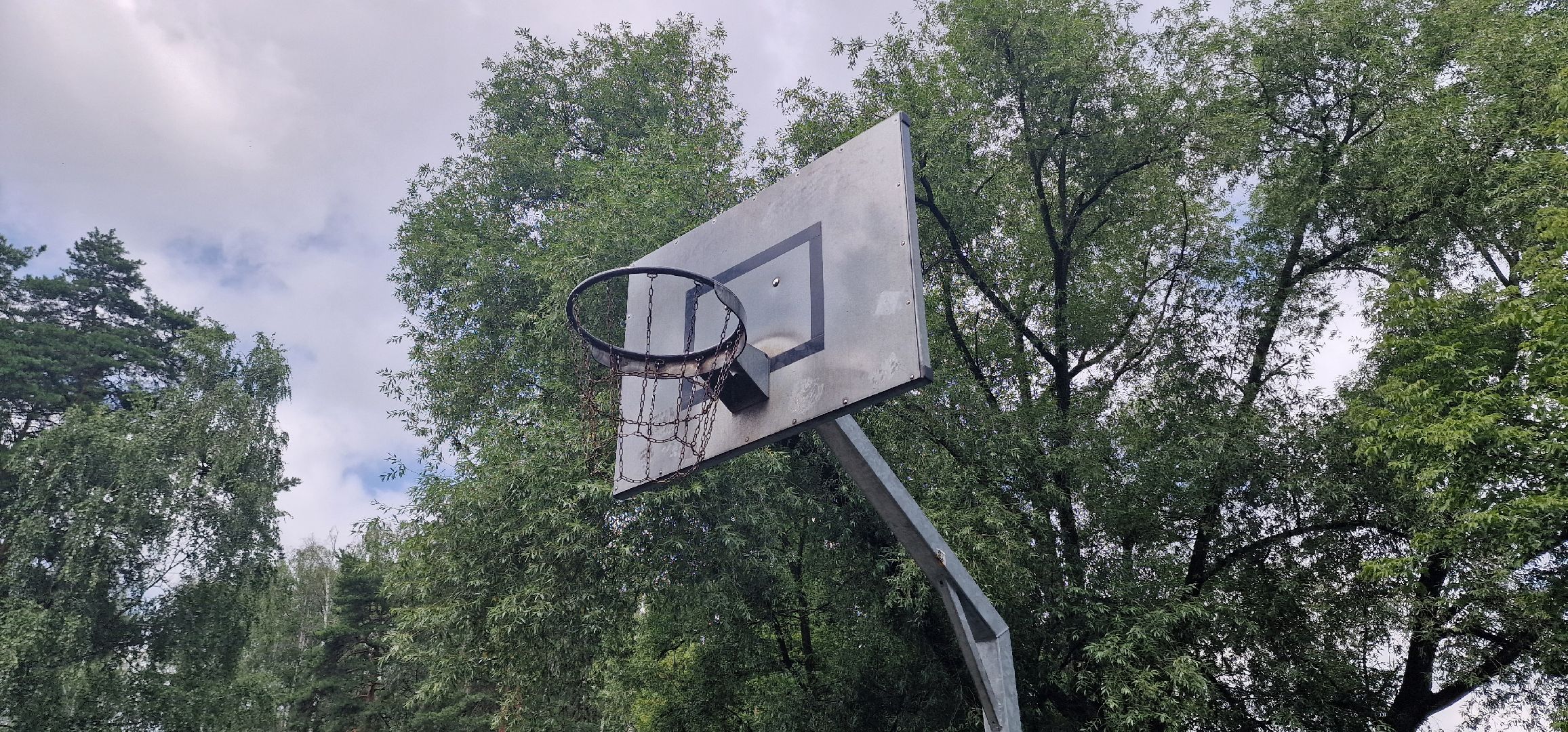 парк пехорка, балашиха, благоустройство, ремонт баскетбольной и волейбольной площадки в пехорке,