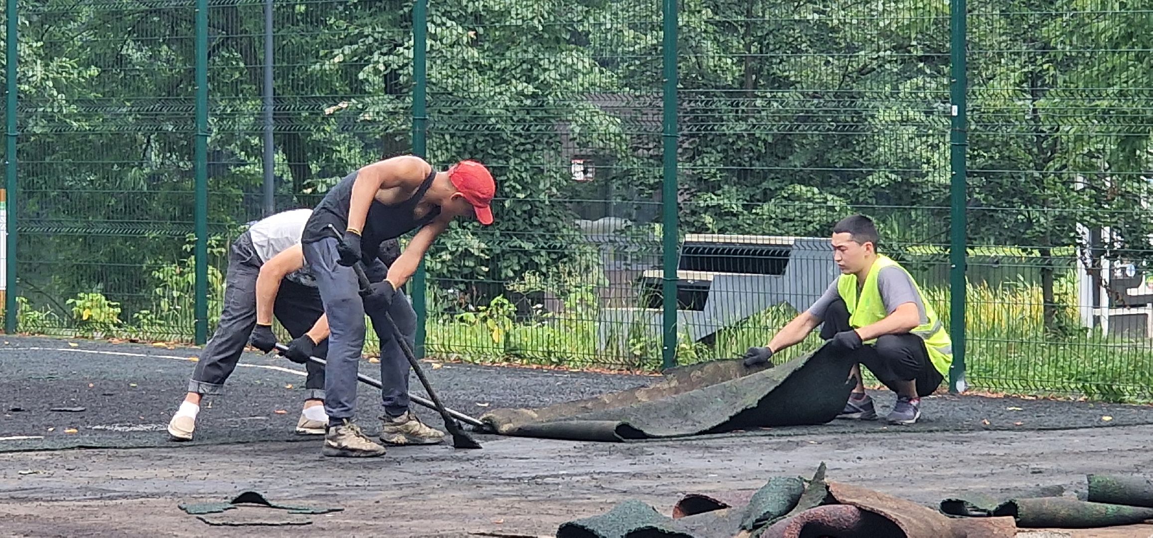 парк пехорка, балашиха, благоустройство, ремонт баскетбольной и волейбольной площадки в пехорке,