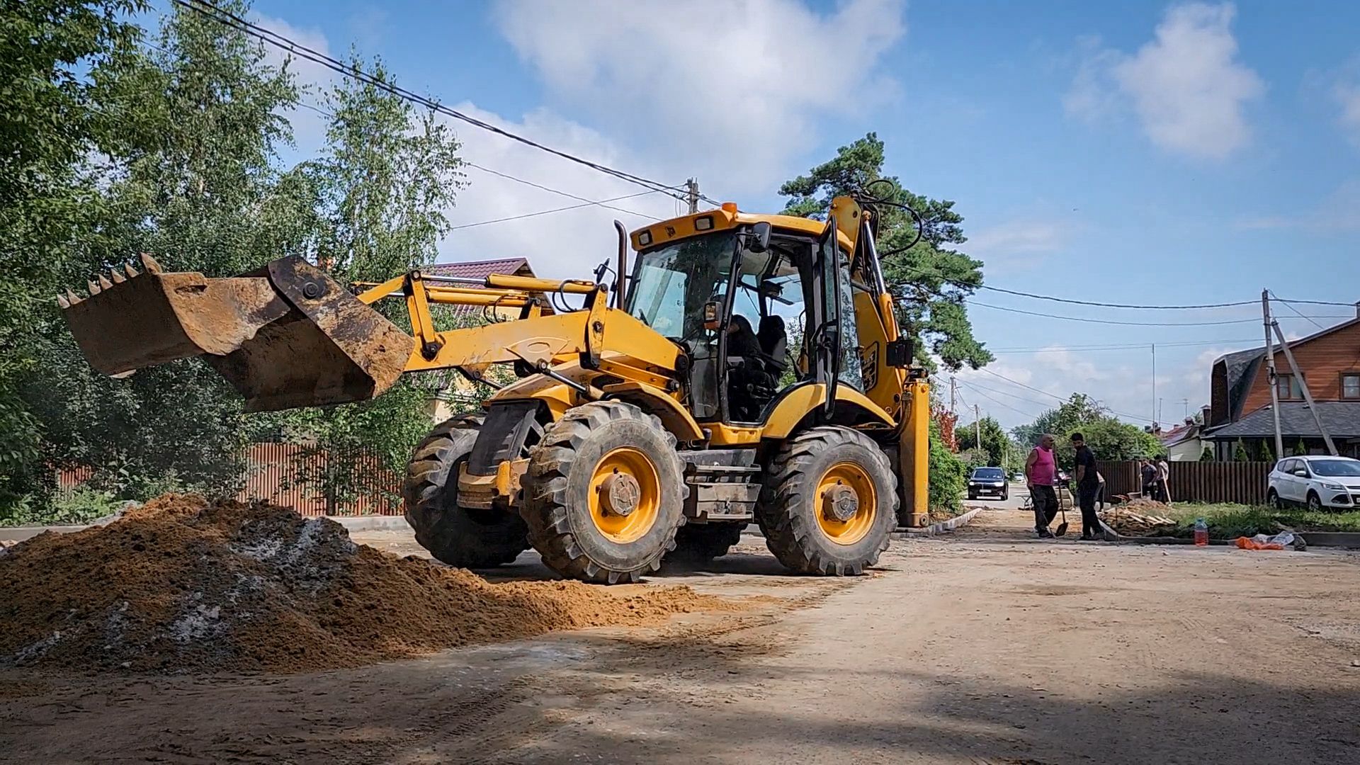 бронницы, благоустройство дворов в бронницах, благоустройство двора на улице советской,установка бордюров, ремонт дороги ,
