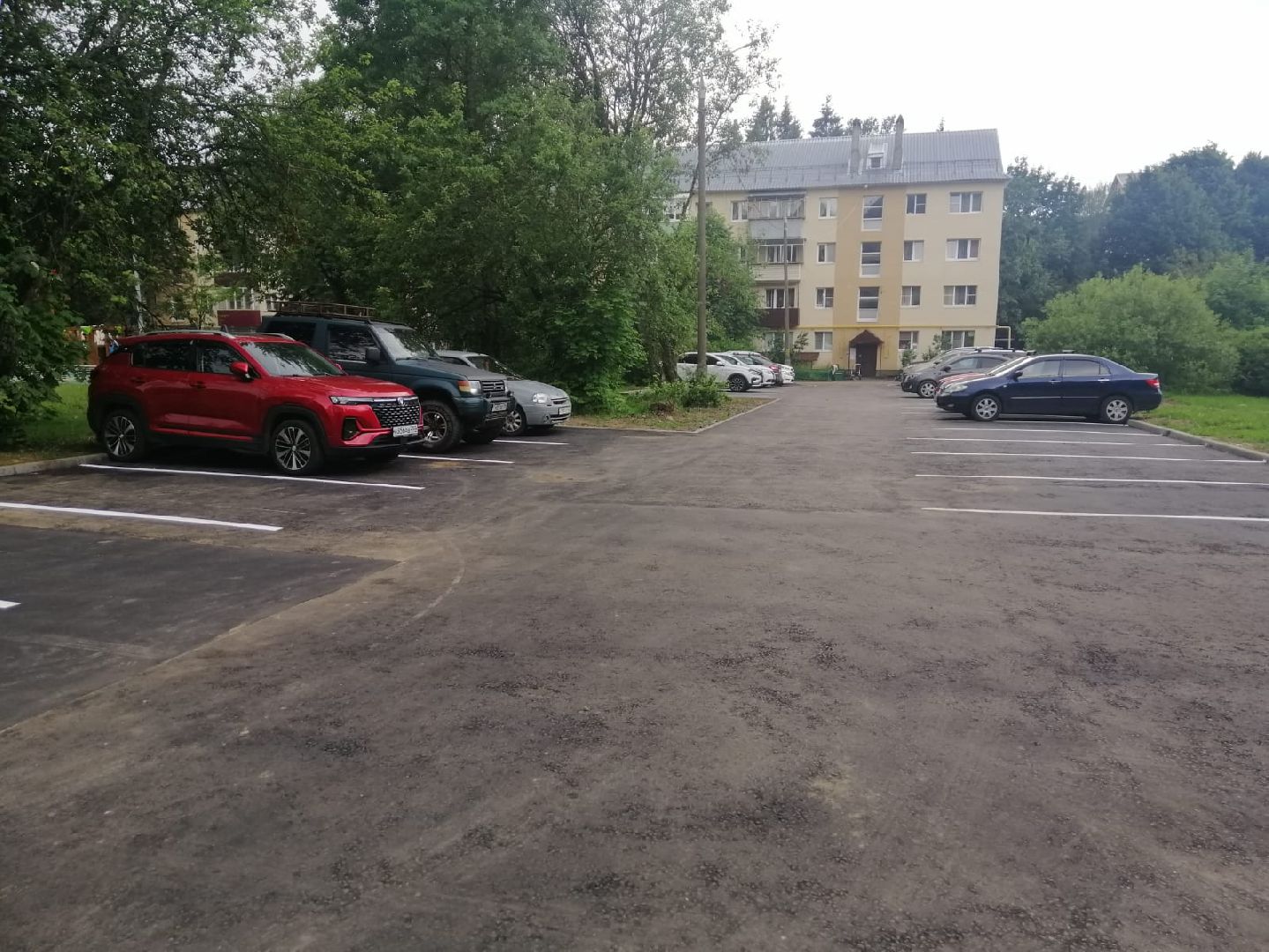 благоустройство, городской округ восход, парковка автомобилей, асфальт, парковочный карман,