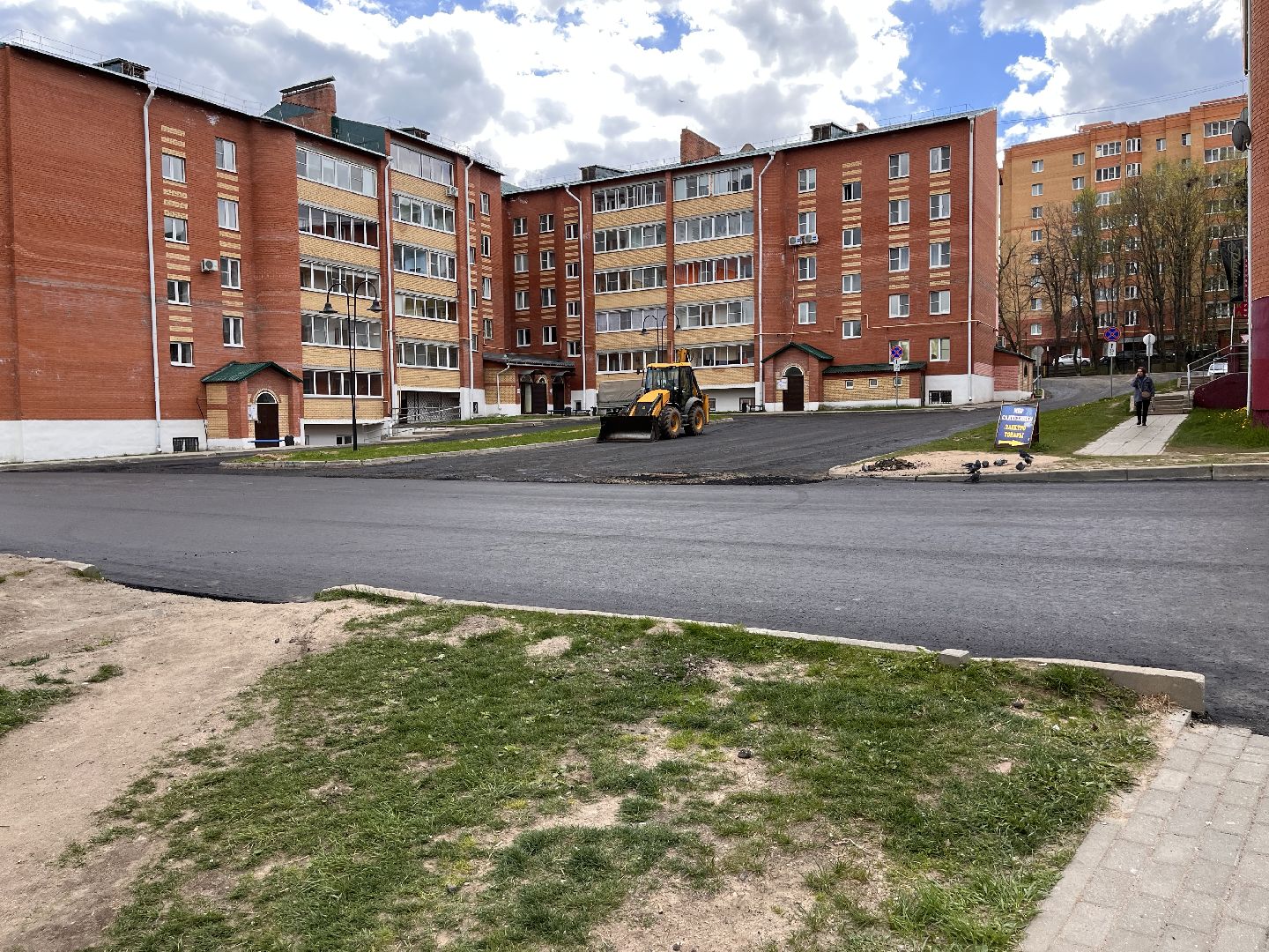 Шаховская, дороги, укладка асфальта