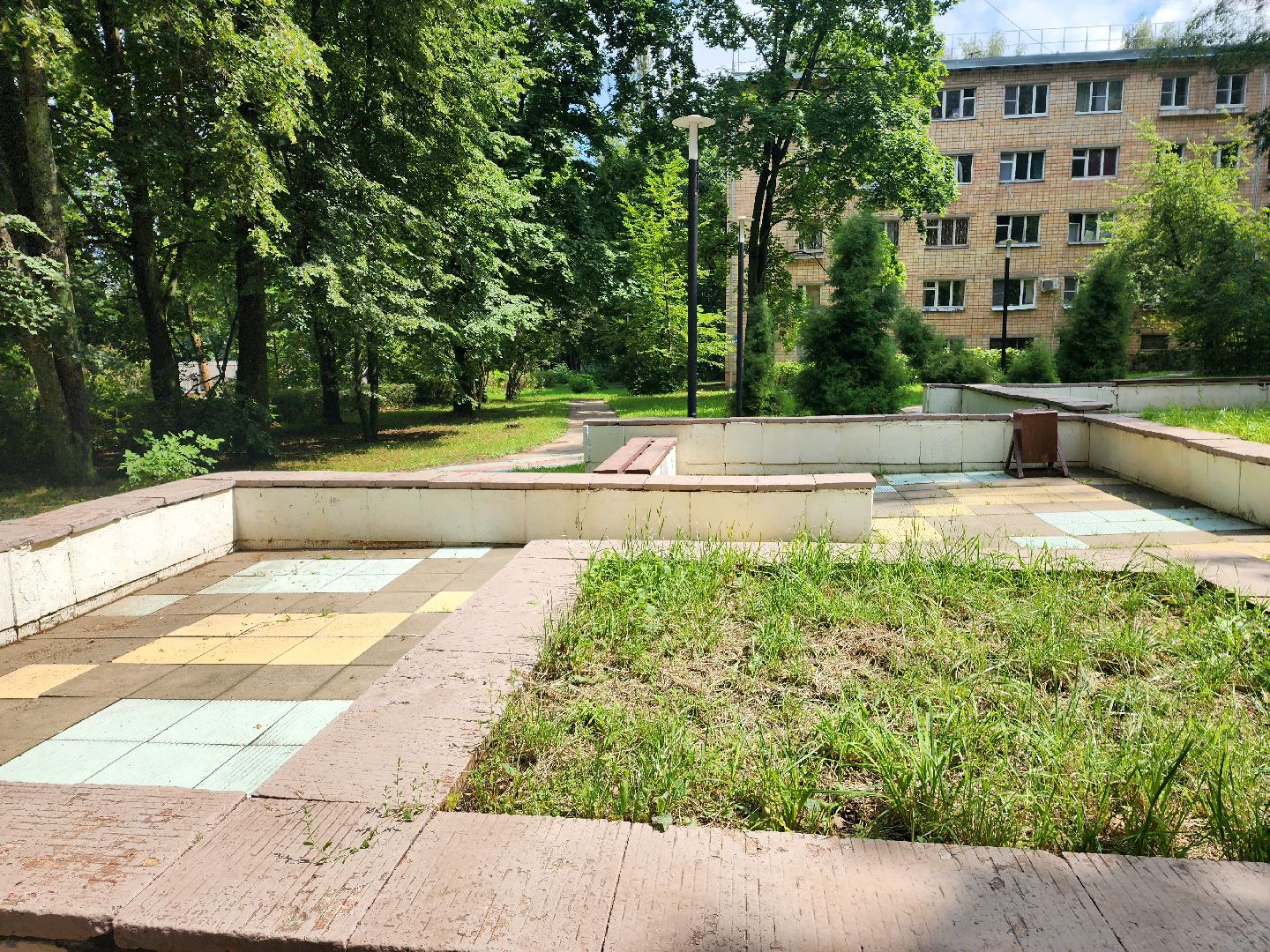 пущино, серпухов,  власть, содержание территории,