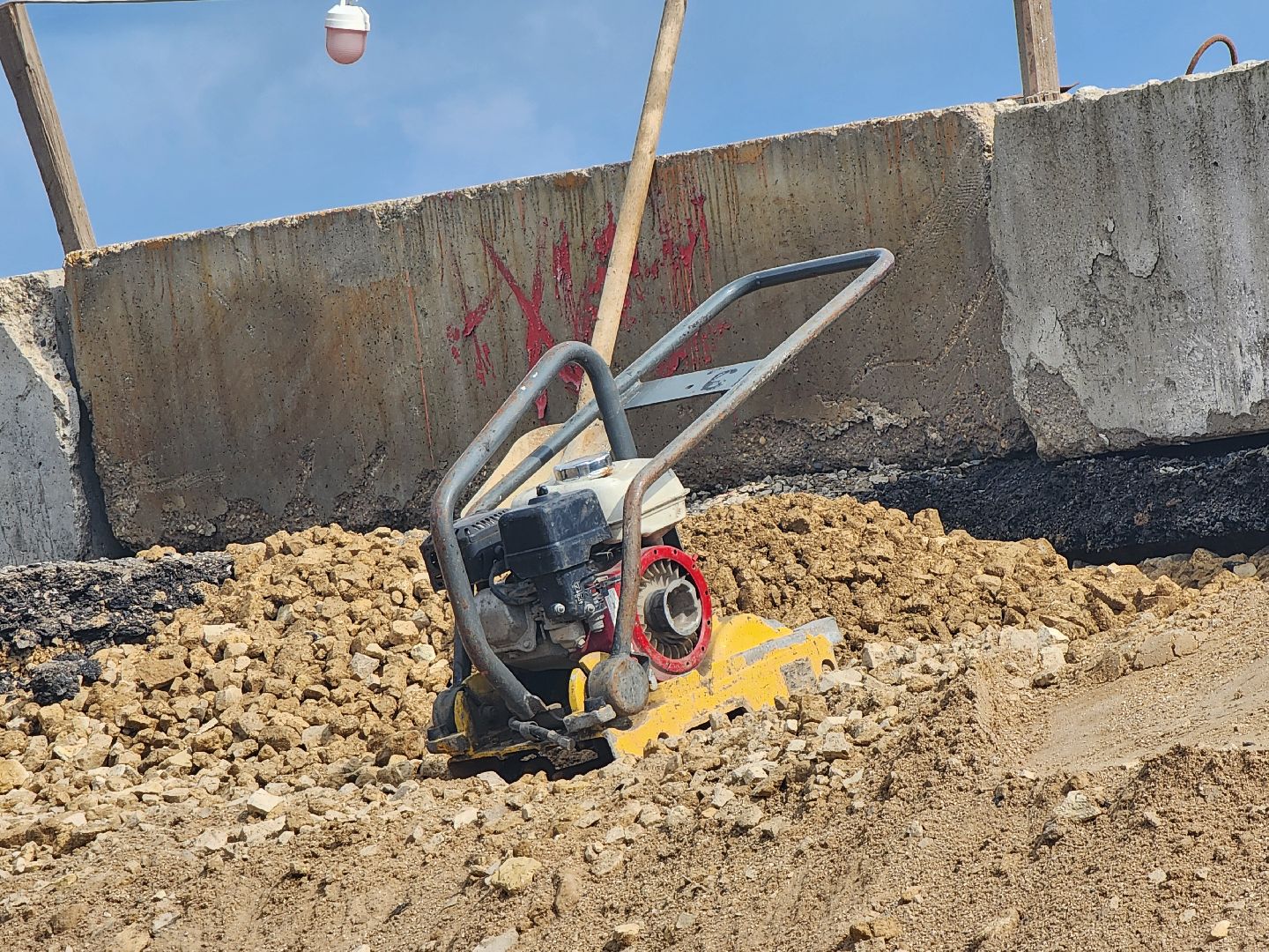 Истра, Мост, Дороги,