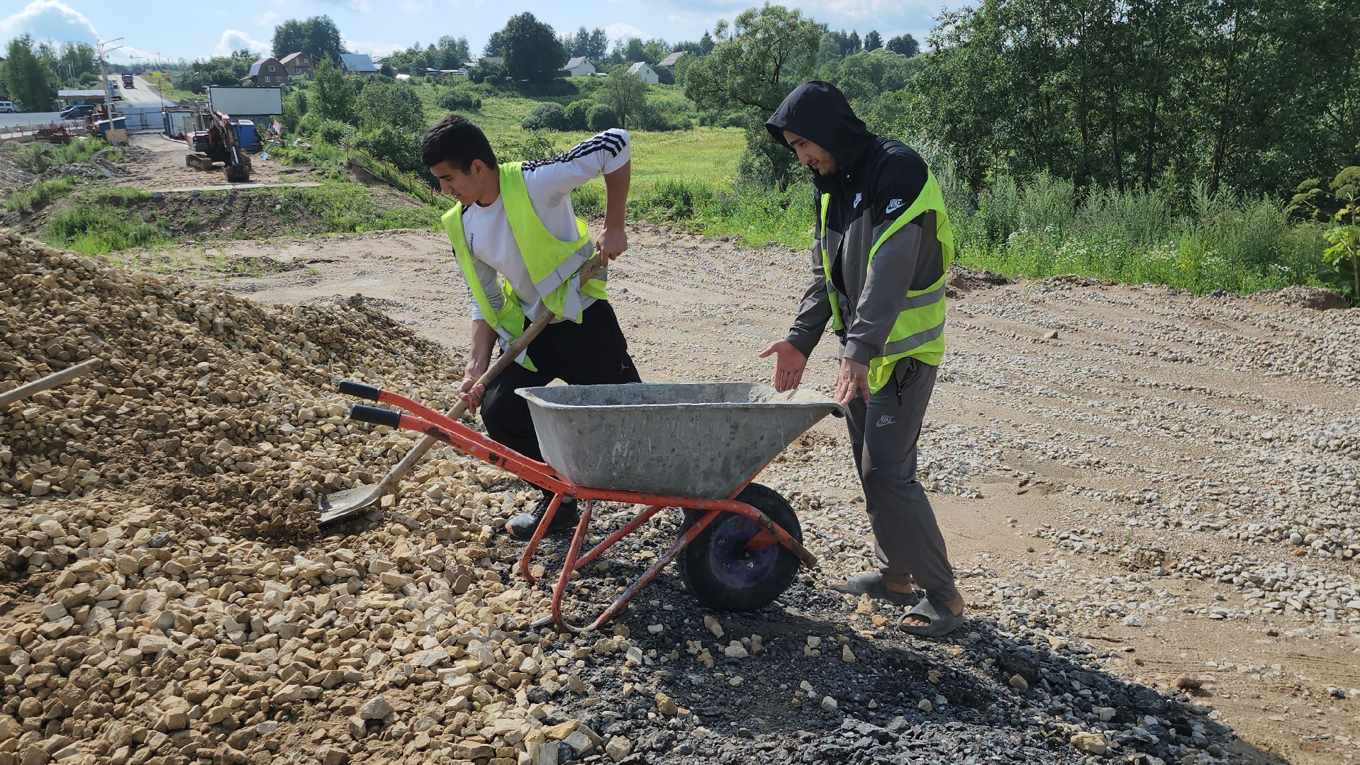 Истра, Мост, Дороги,