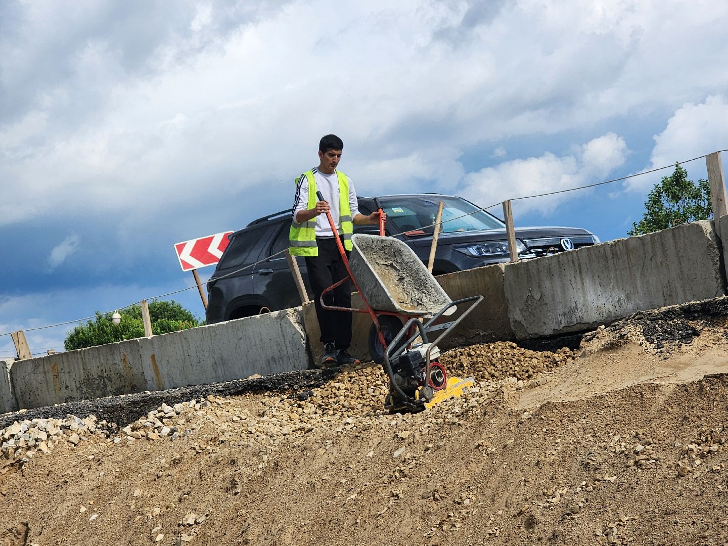 Истра, Мост, Дороги,