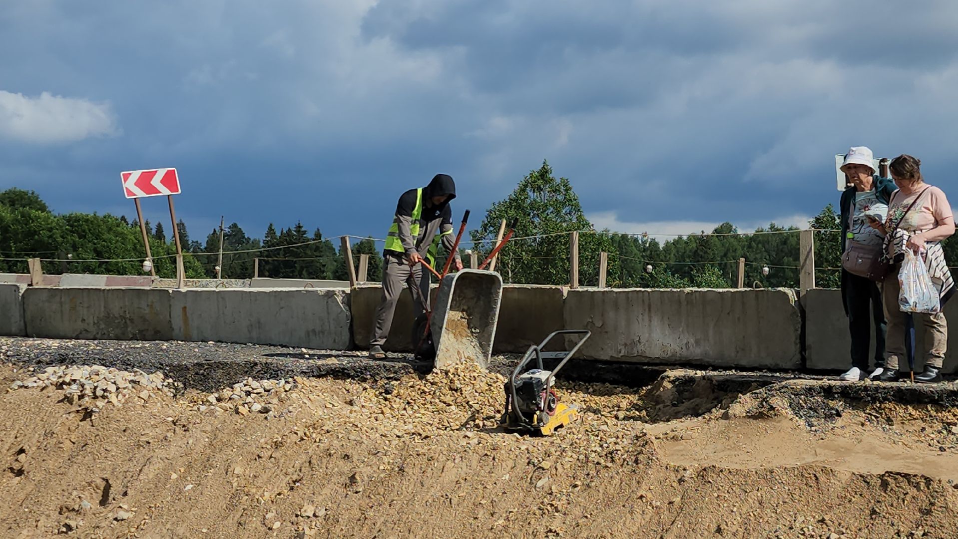 Истра, Мост, Дороги,