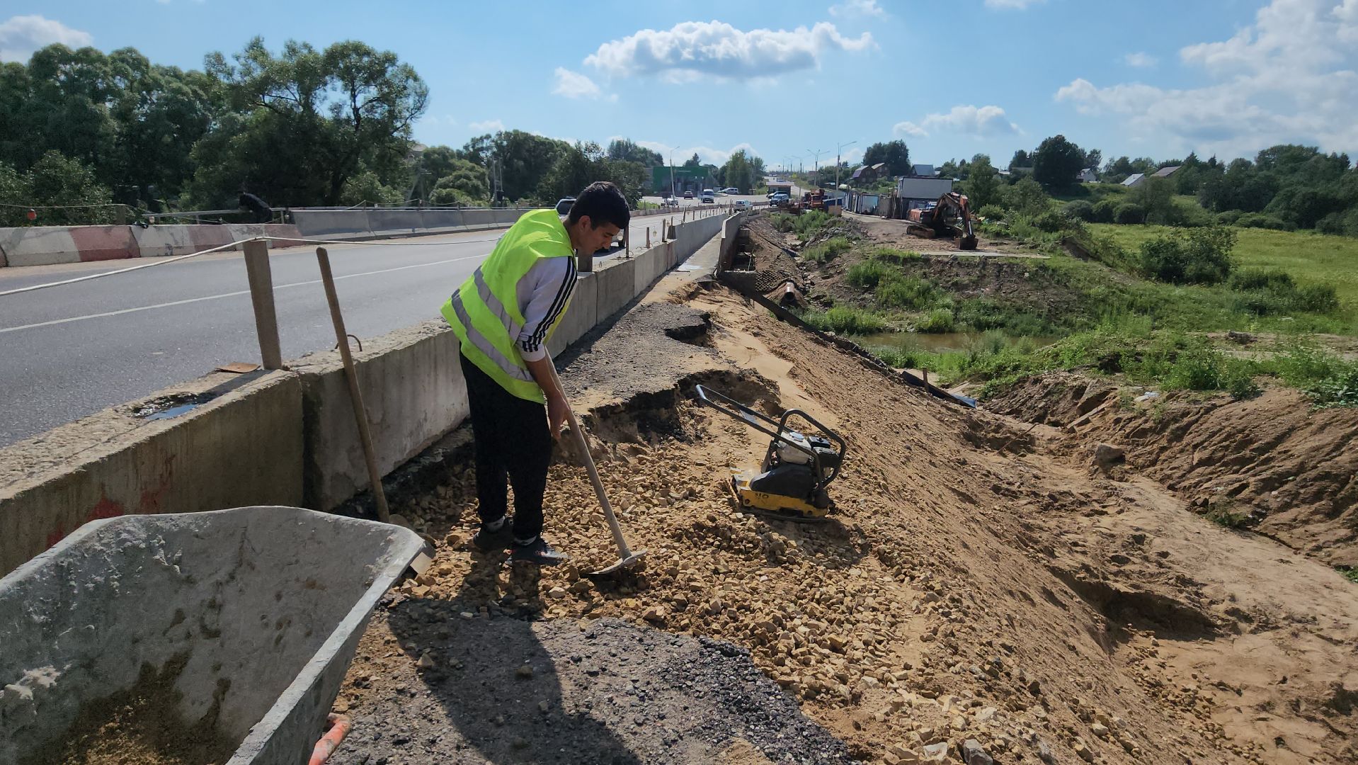 Истра, Мост, Дороги,