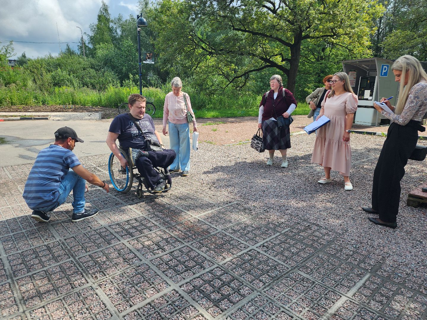 фрязино, лесопарк, комфортная городская среда, люди с овз, рейд,