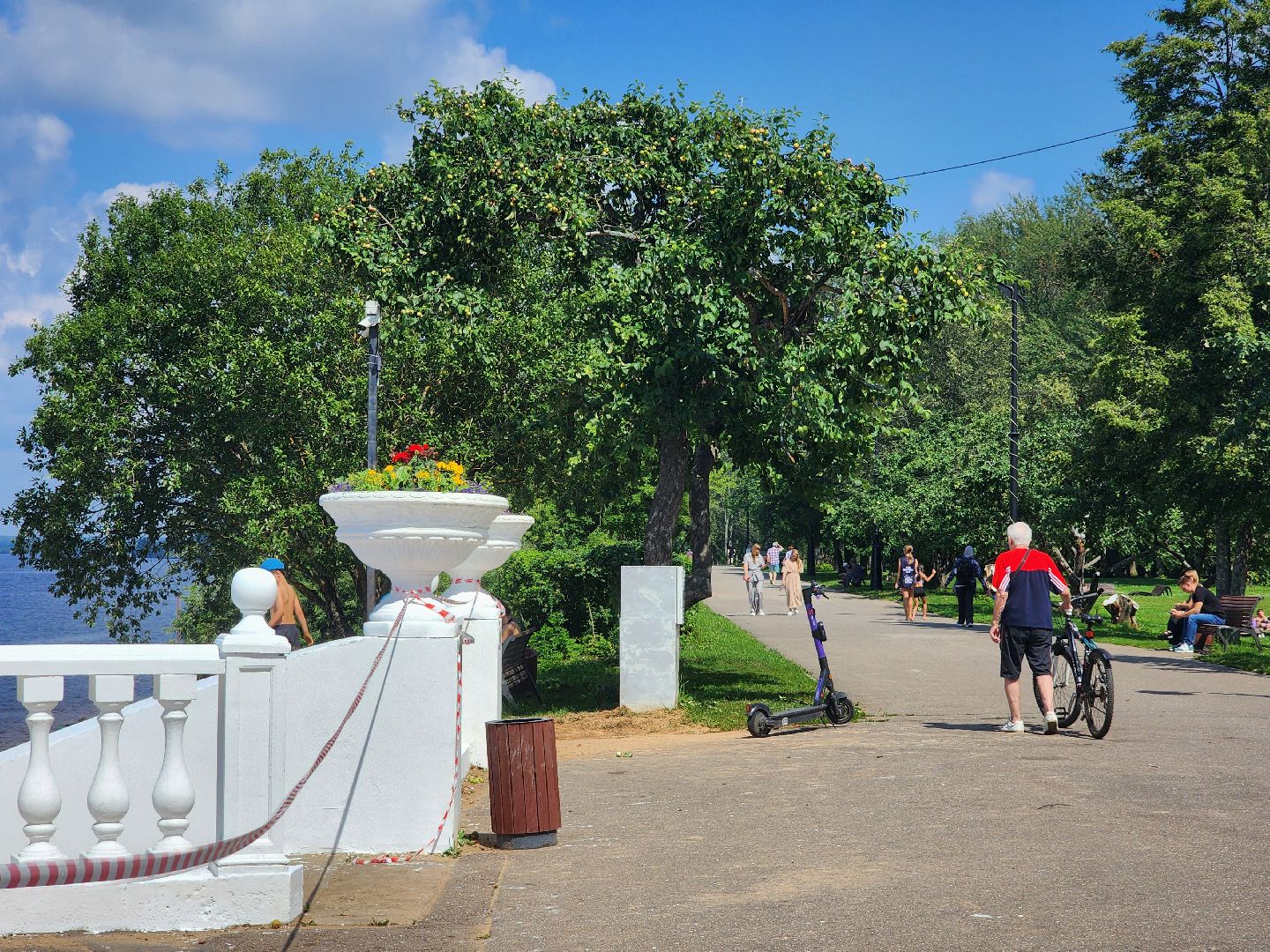 дубна, менделеевская набережная, благоустройство, малые архитектурные формы,