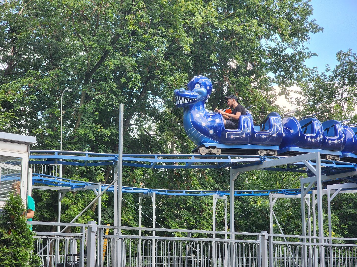 королёв, центральный городской парк , аттракционы,