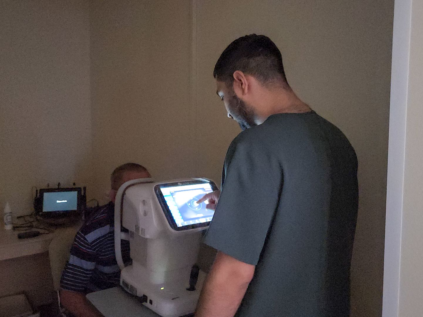 Подольск, медицина, офтальмолог, катаракта, лечение болезней глаз,