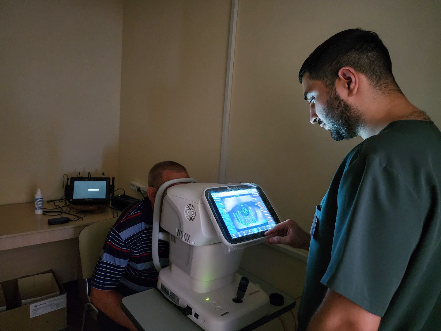 Подольск, медицина, офтальмолог, катаракта, лечение болезней глаз,