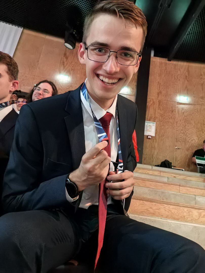 долгопрудный, мфти, международная олимпиада по физике, париж, президент РФ,