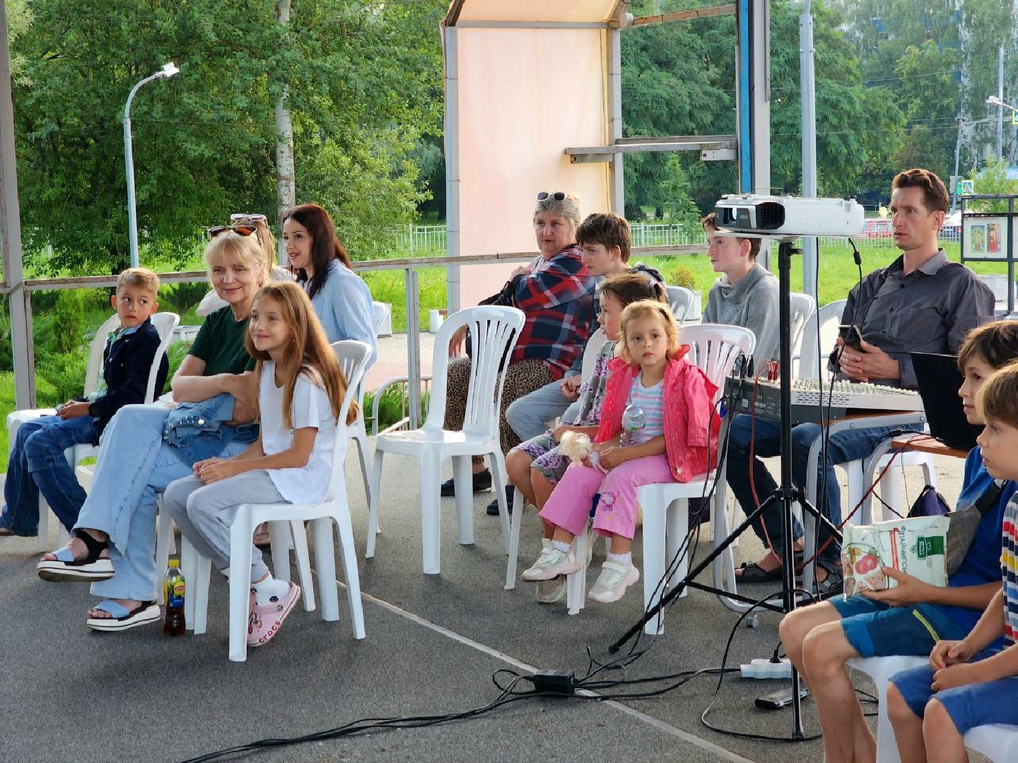 пущино, серпухов, фестиваль уличного кино, культура,